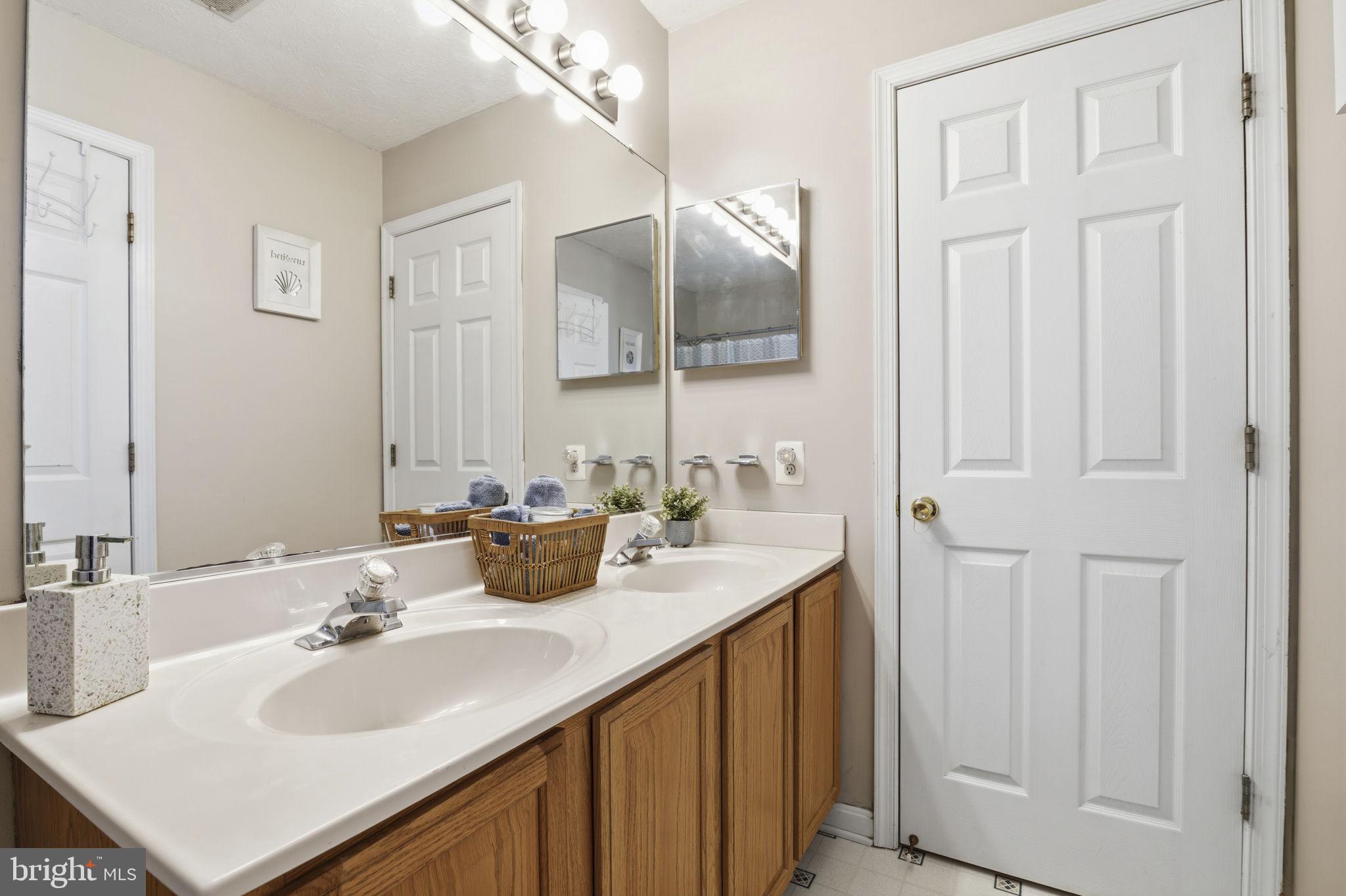 LUCKY PROPERTY - Residential