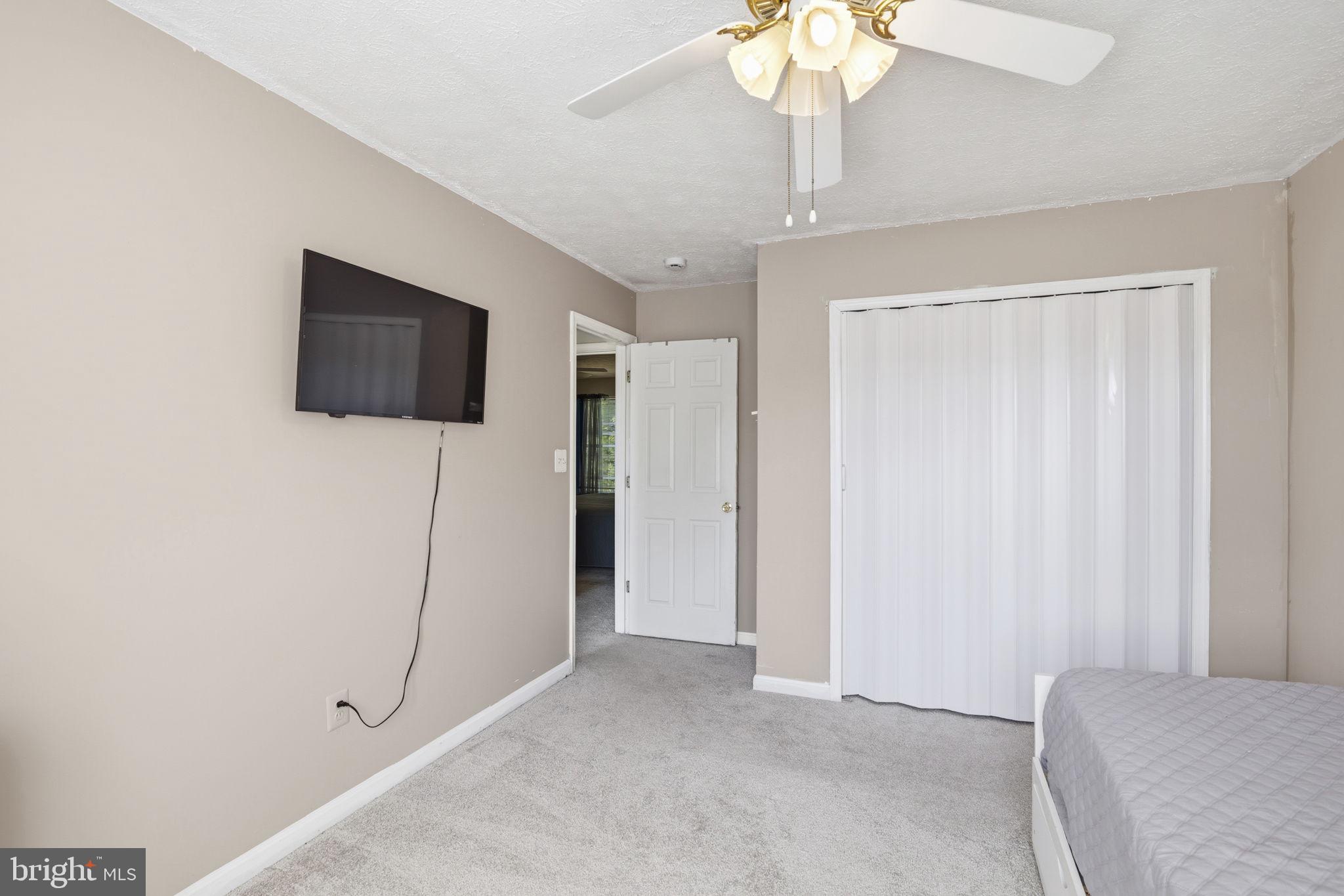 LUCKY PROPERTY - Residential