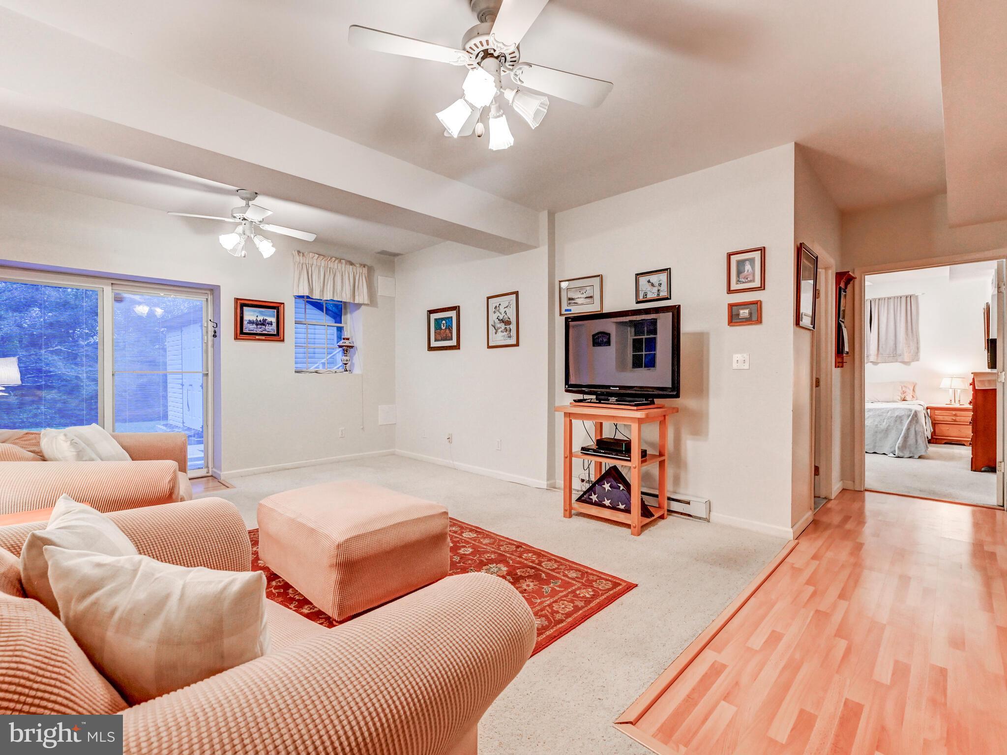 FREELAND - Residential