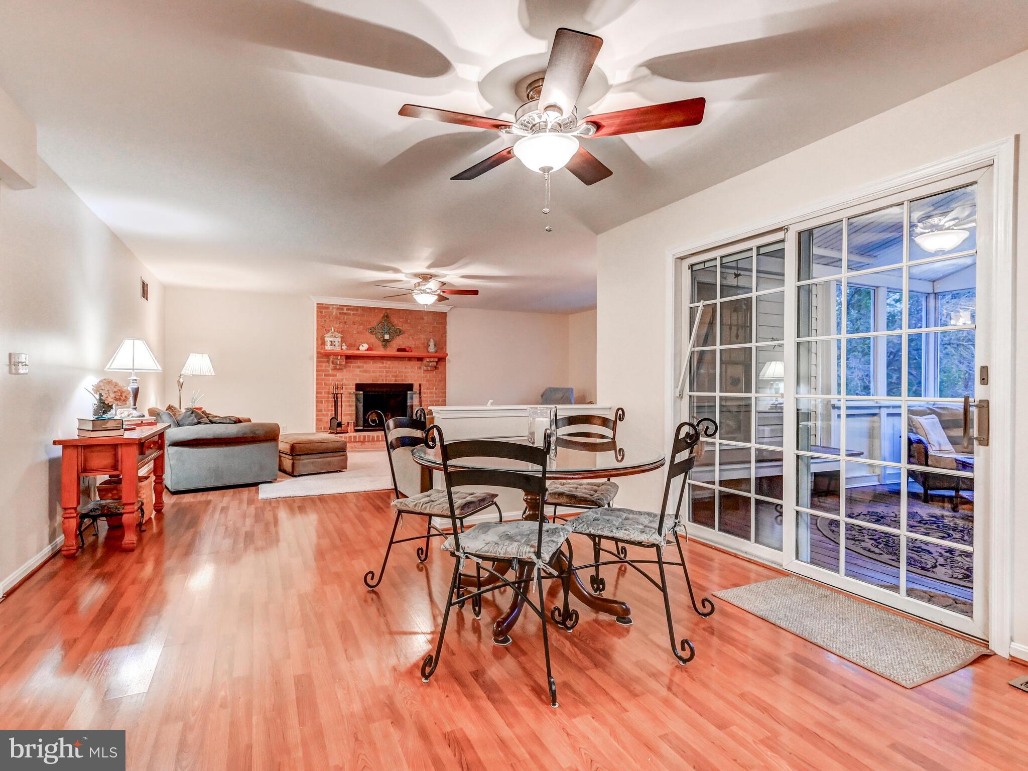 FREELAND - Residential