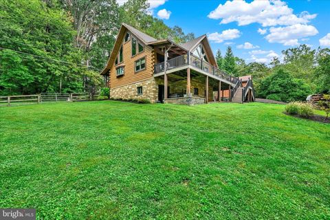 13121 BOTTOM ROAD HYDES MD 21082