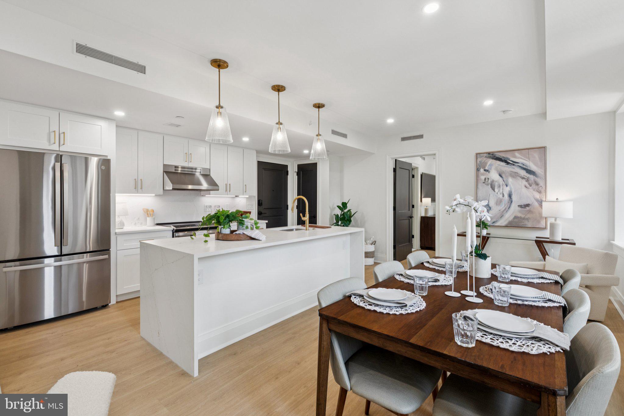 RITTENHOUSE SQUARE - Residential Lease