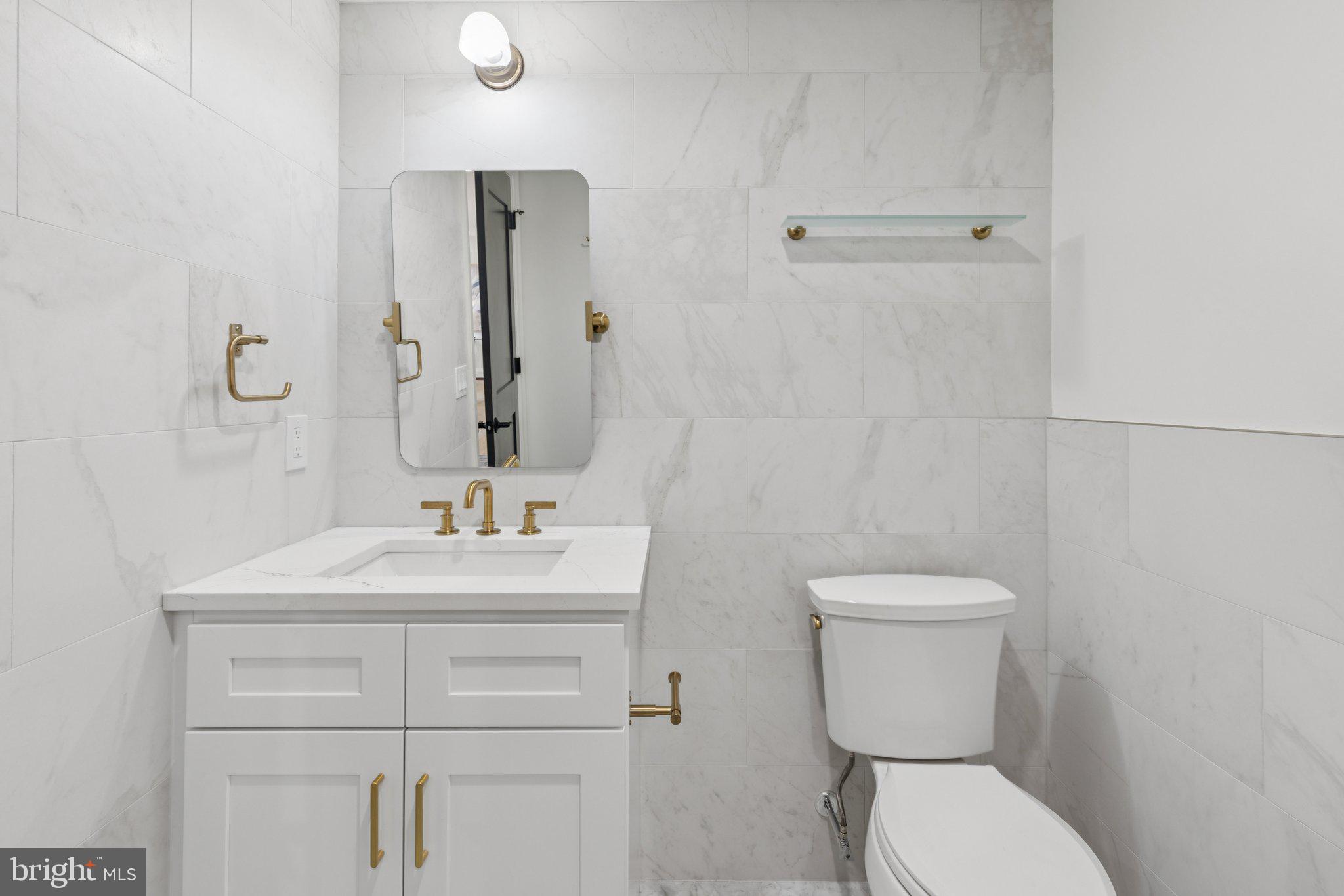 RITTENHOUSE SQUARE - Residential Lease