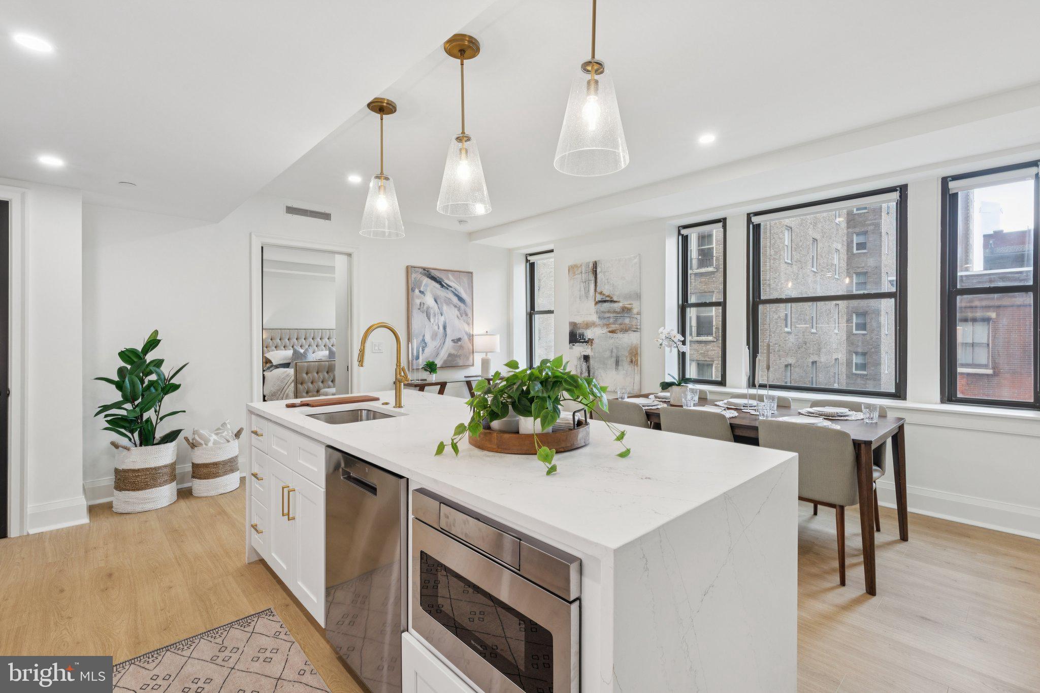 RITTENHOUSE SQUARE - Residential Lease