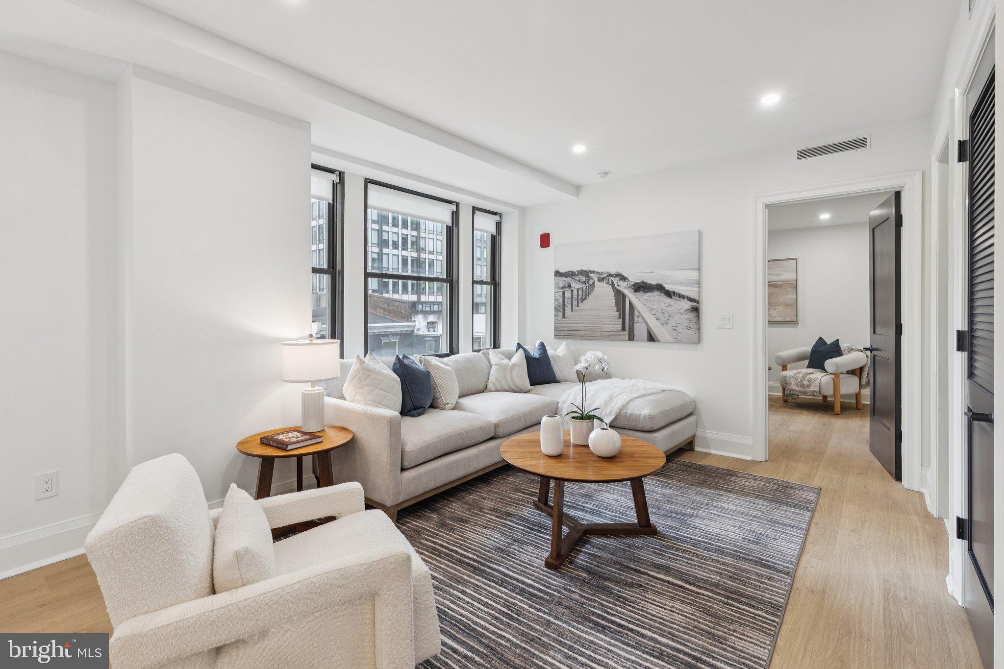 RITTENHOUSE SQUARE - Residential Lease