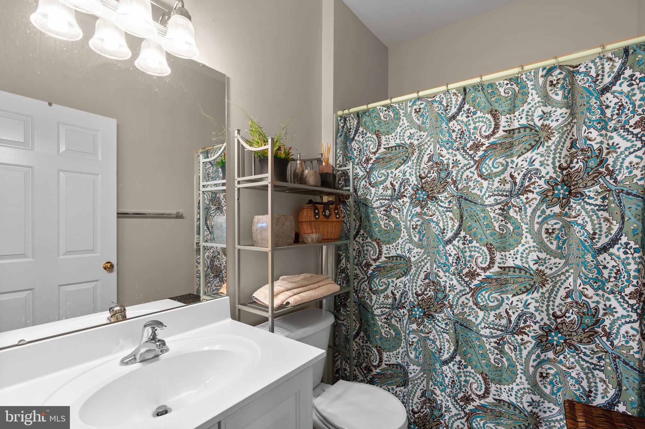 PORT POTOMAC - Residential