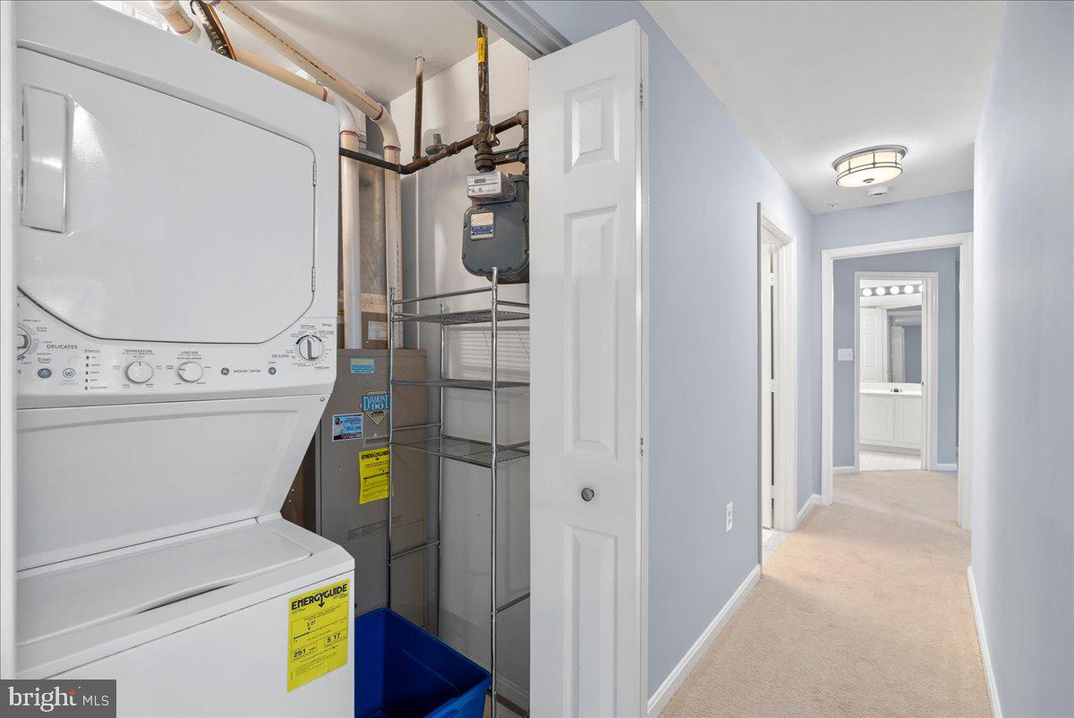 SUTTON RIDGE - Residential Lease