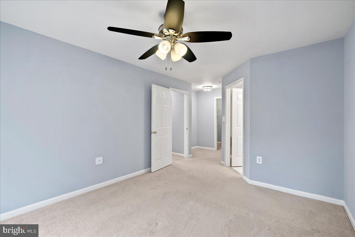 SUTTON RIDGE - Residential Lease