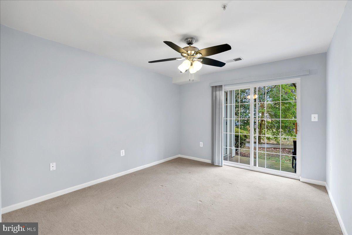 SUTTON RIDGE - Residential Lease