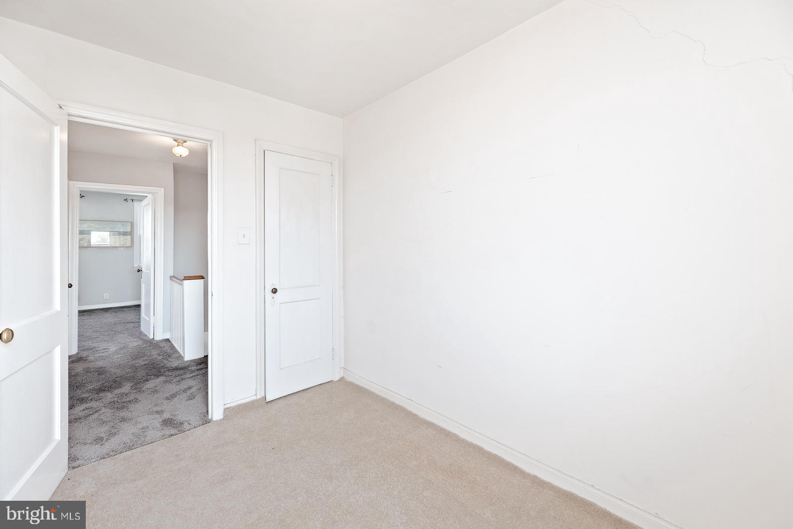 MAYFAIR - Residential