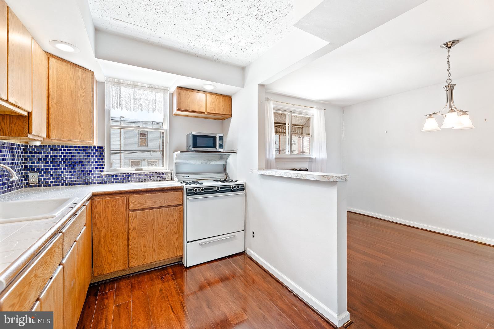 MAYFAIR - Residential