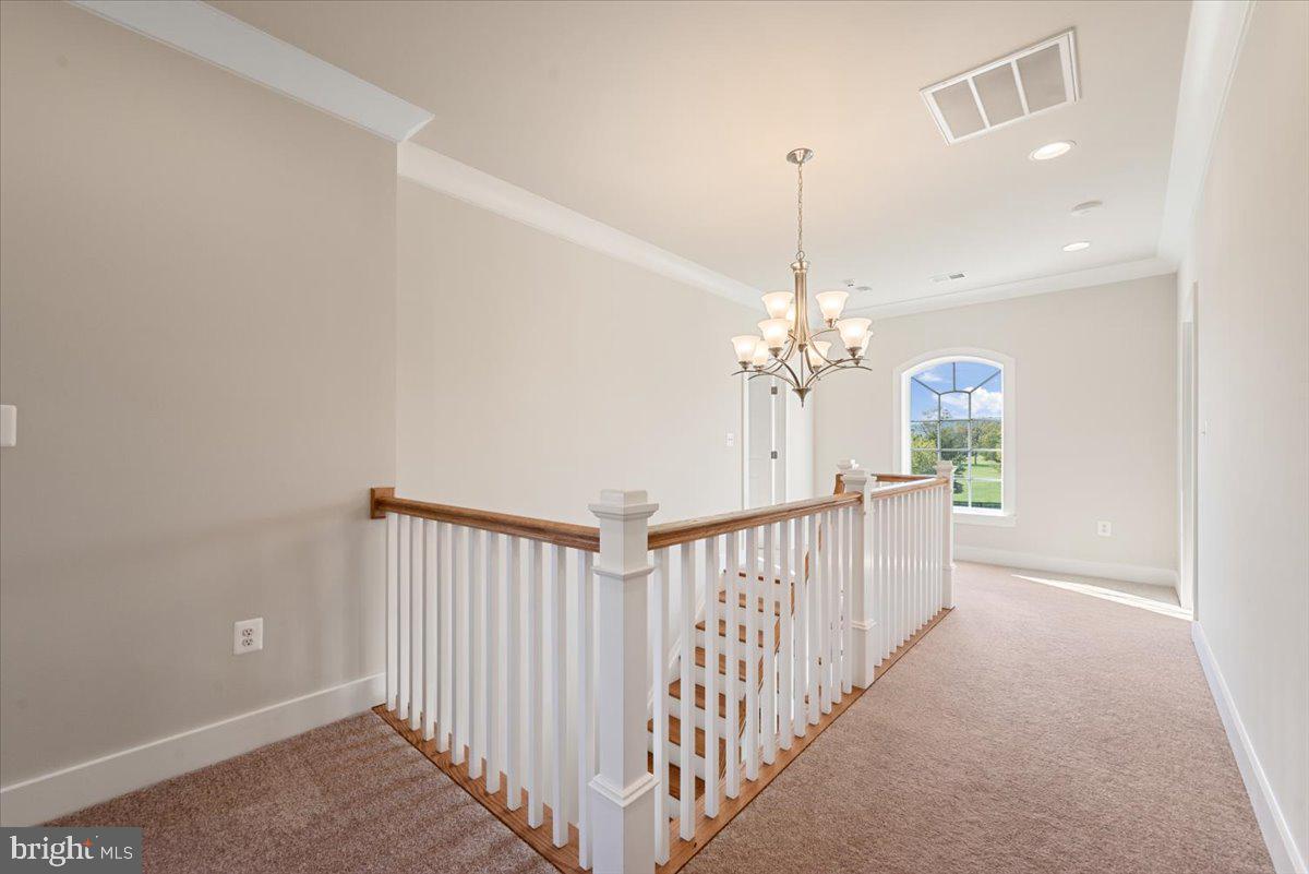 SHORT HILL - Residential