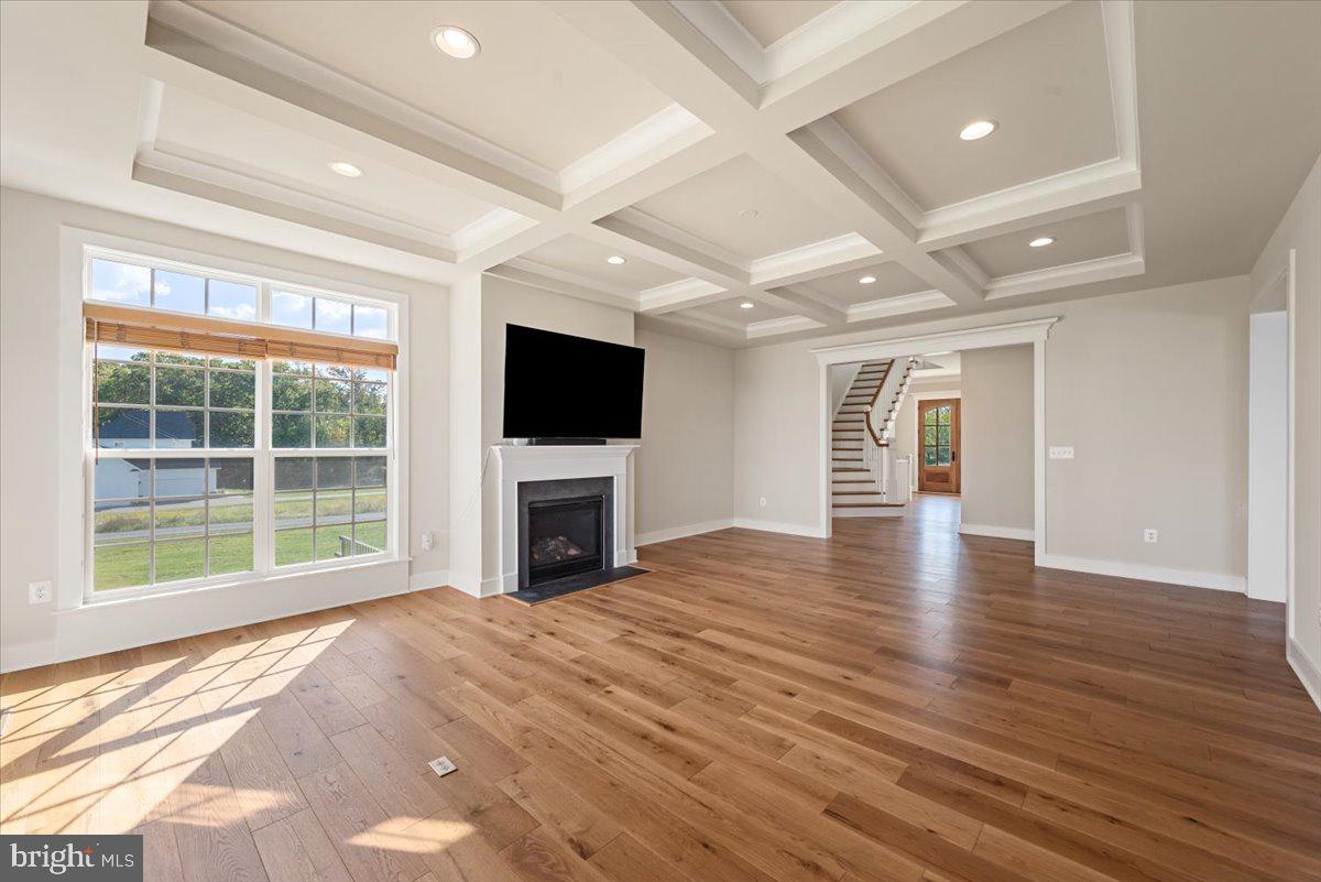 SHORT HILL - Residential