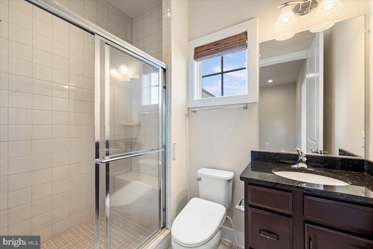 SHORT HILL - Residential