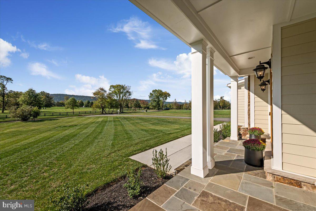 SHORT HILL - Residential