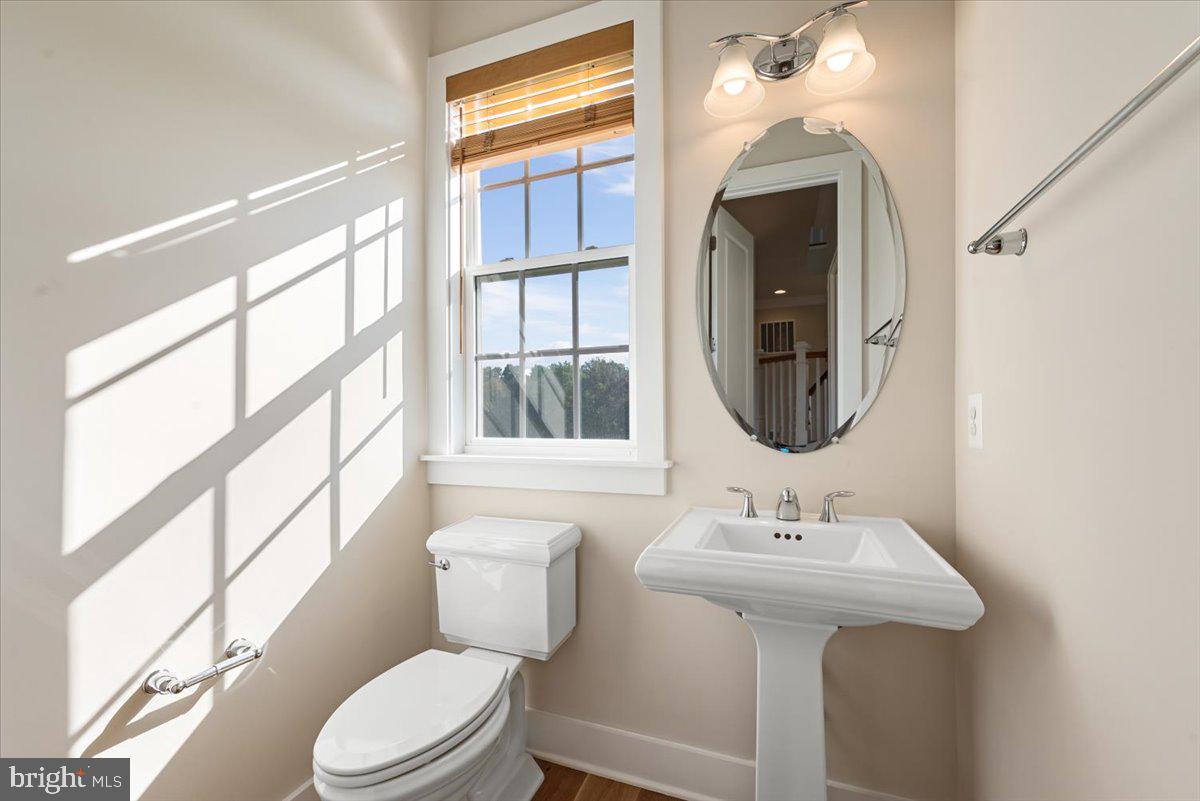 SHORT HILL - Residential