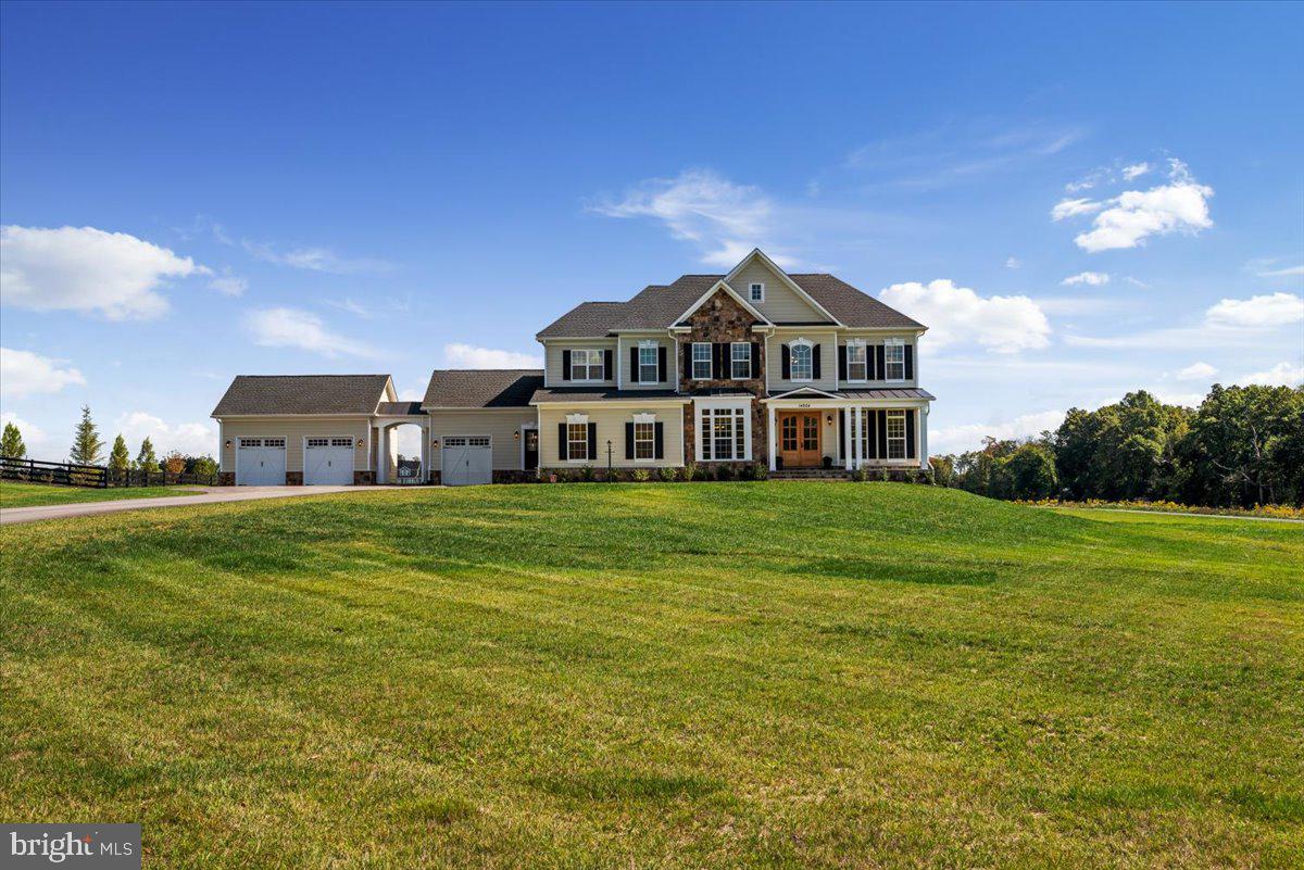 SHORT HILL - Residential