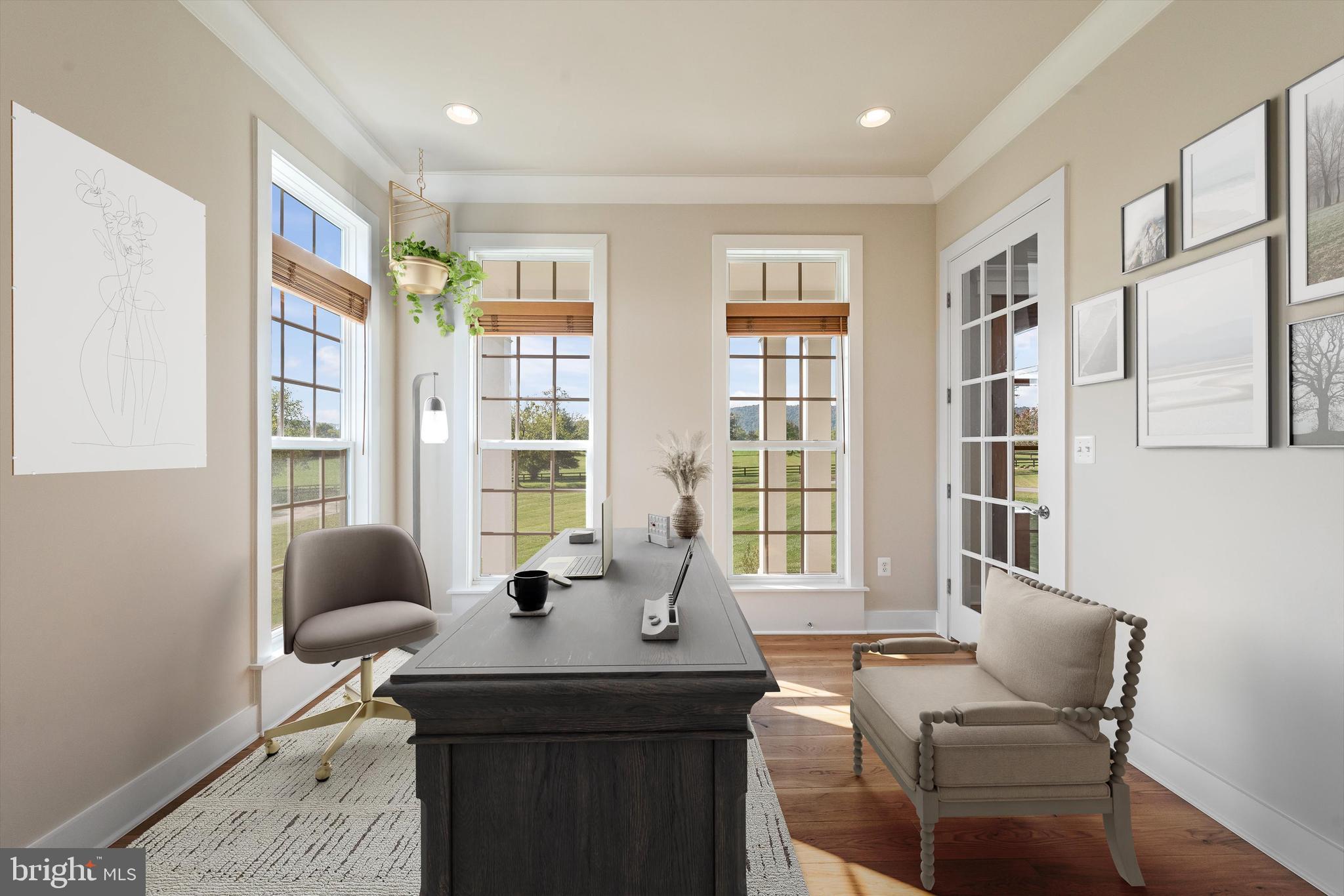 SHORT HILL - Residential