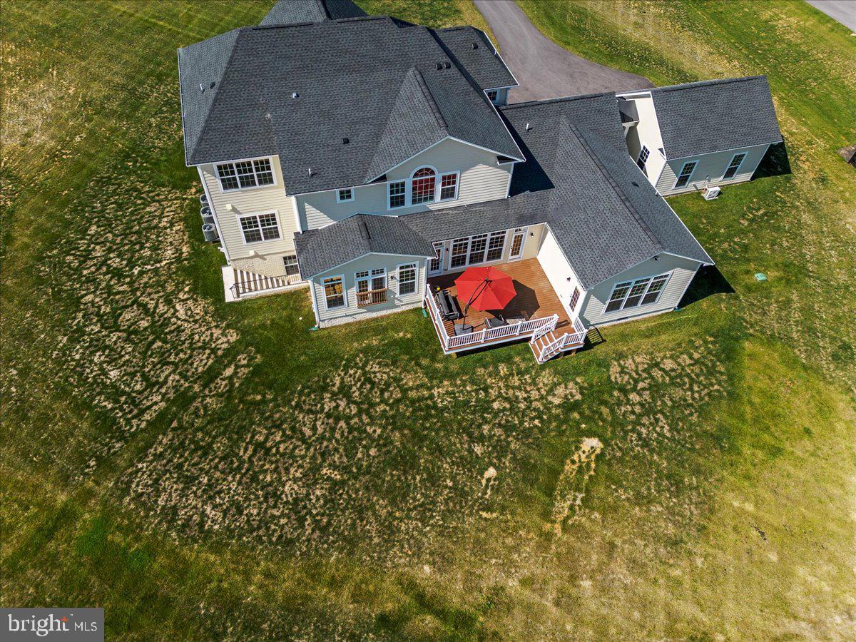 SHORT HILL - Residential