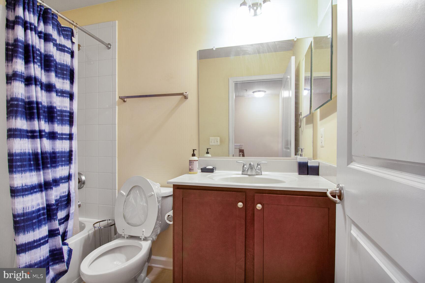 UPLANDS - Residential Lease