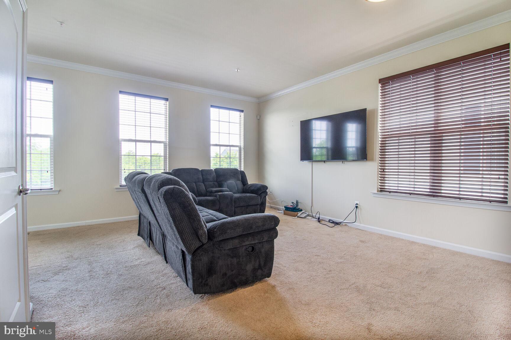 UPLANDS - Residential Lease