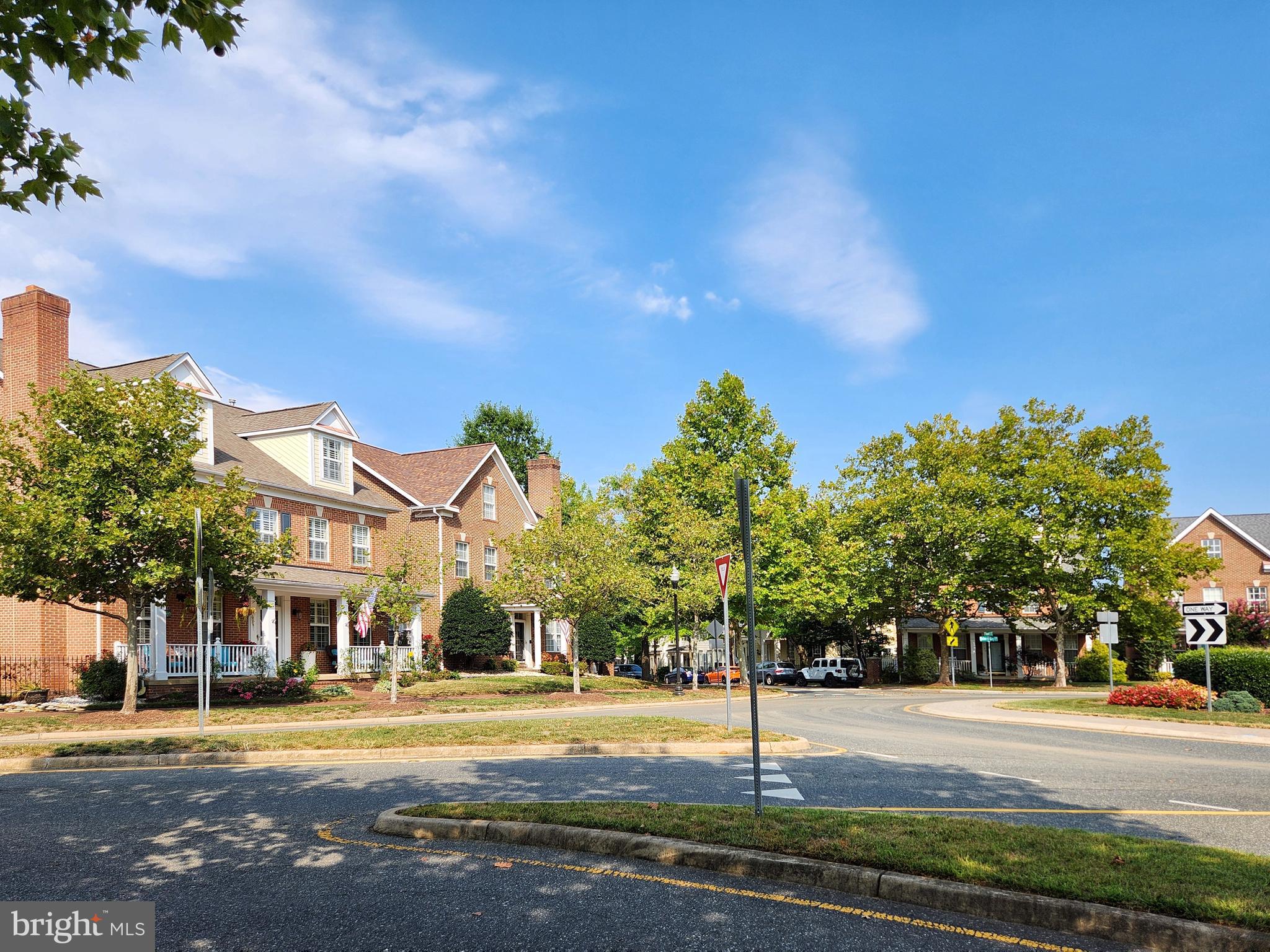 684 BELMONT BAY DRIVE