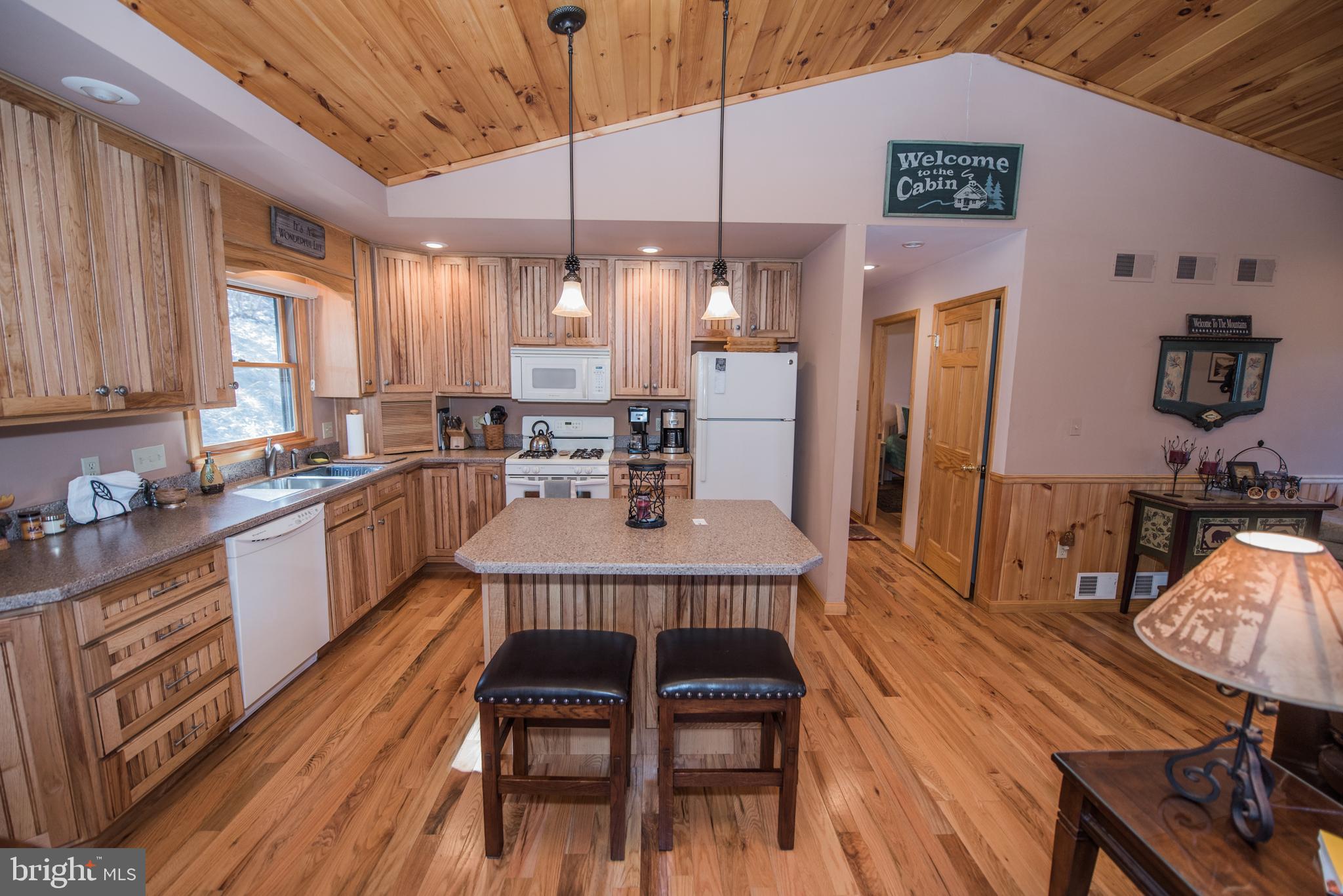 ROUSE MOUNTAIN - Residential