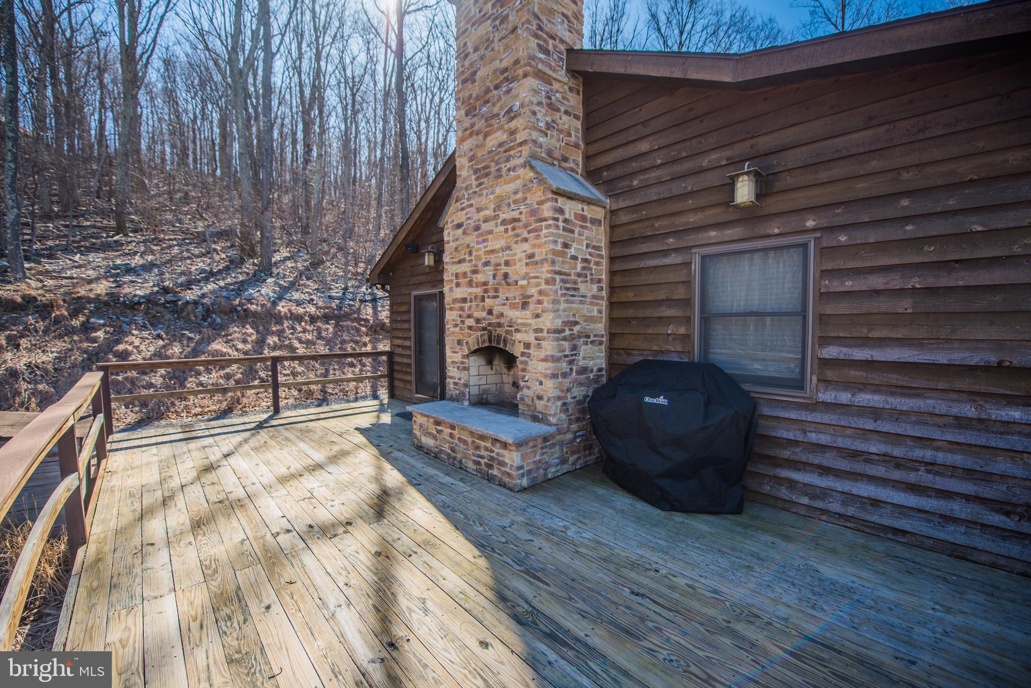 ROUSE MOUNTAIN - Residential