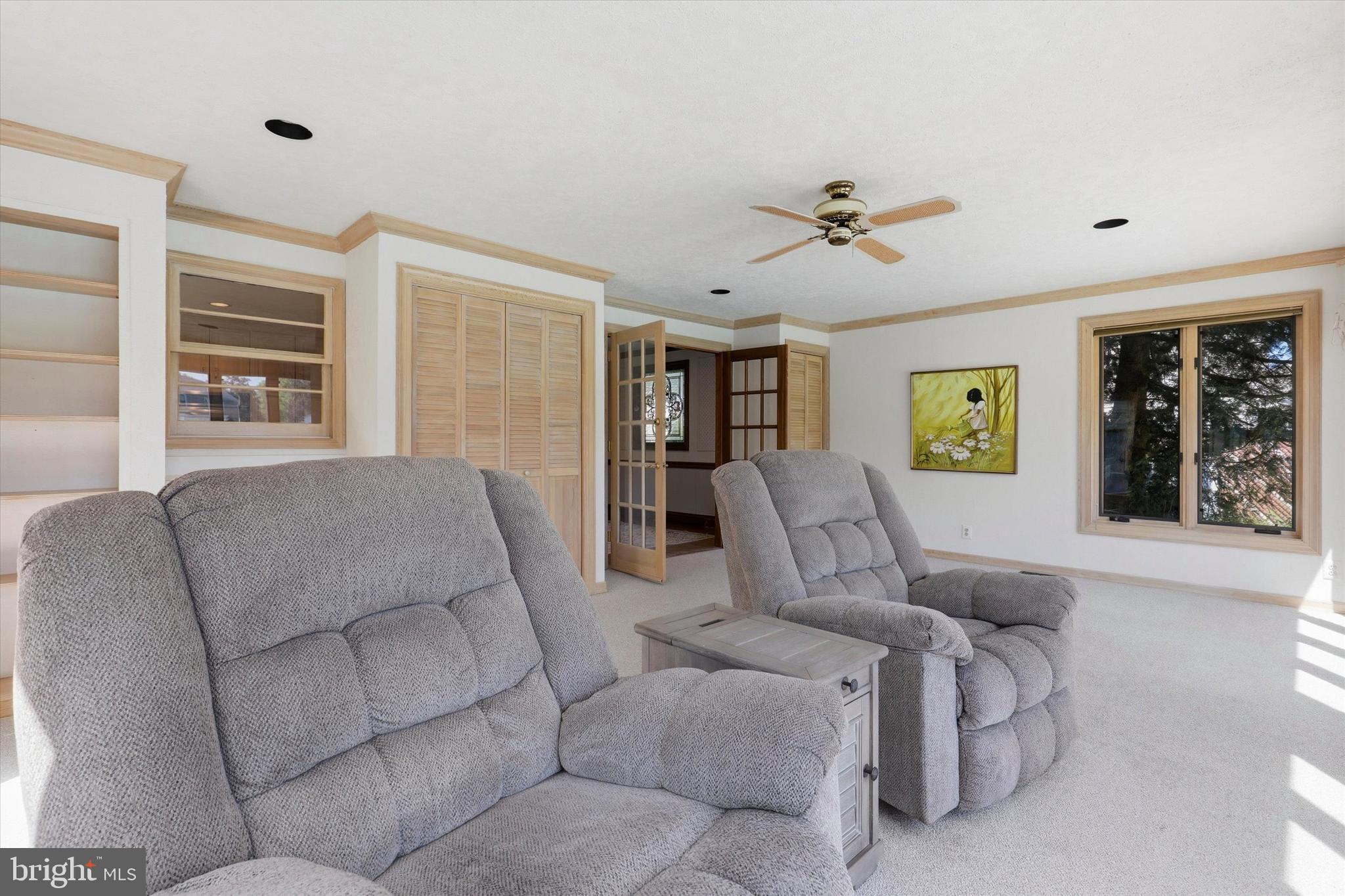 MAPLE GLEN - Residential