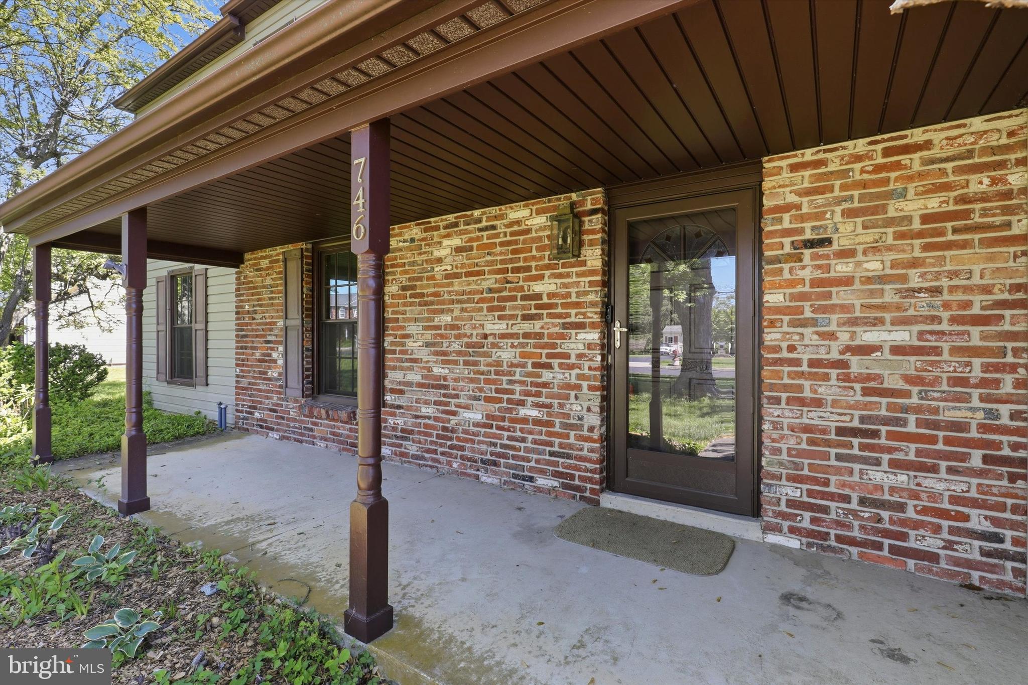 MAPLE GLEN - Residential