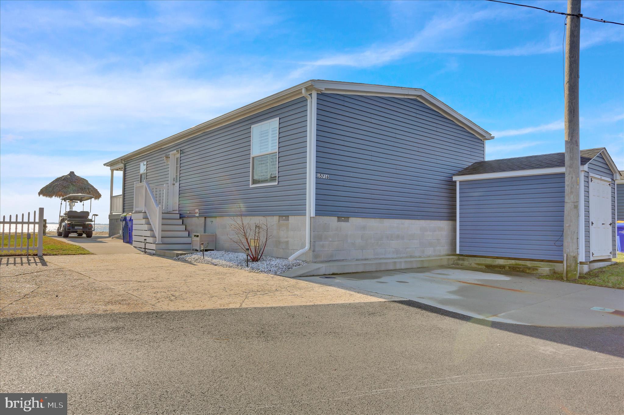 35716 E RIVER DRIVE A22