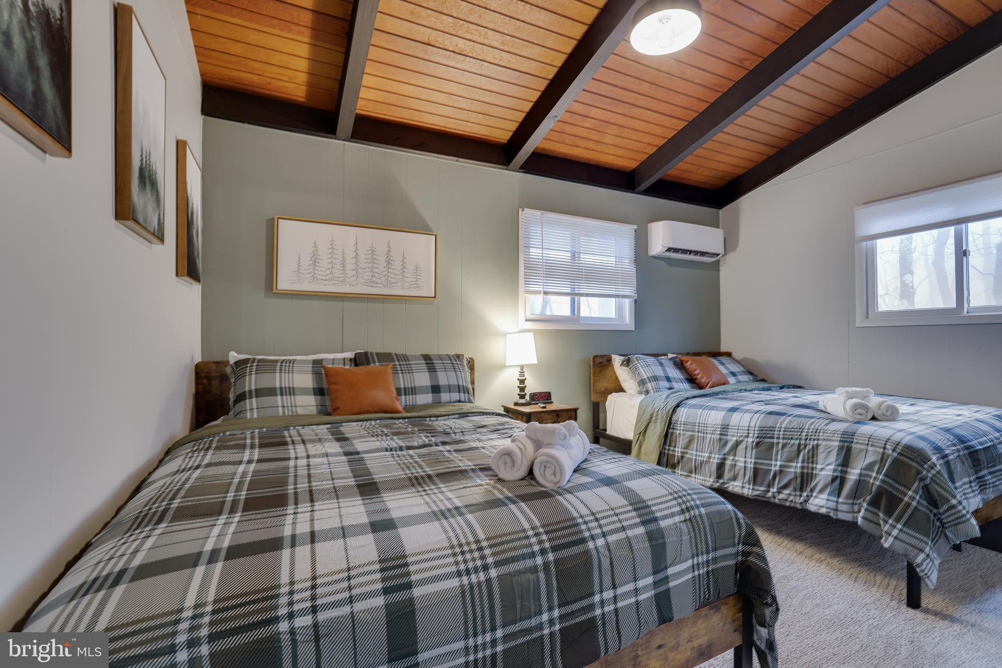 LAKE HARMONY ESTATES - Residential