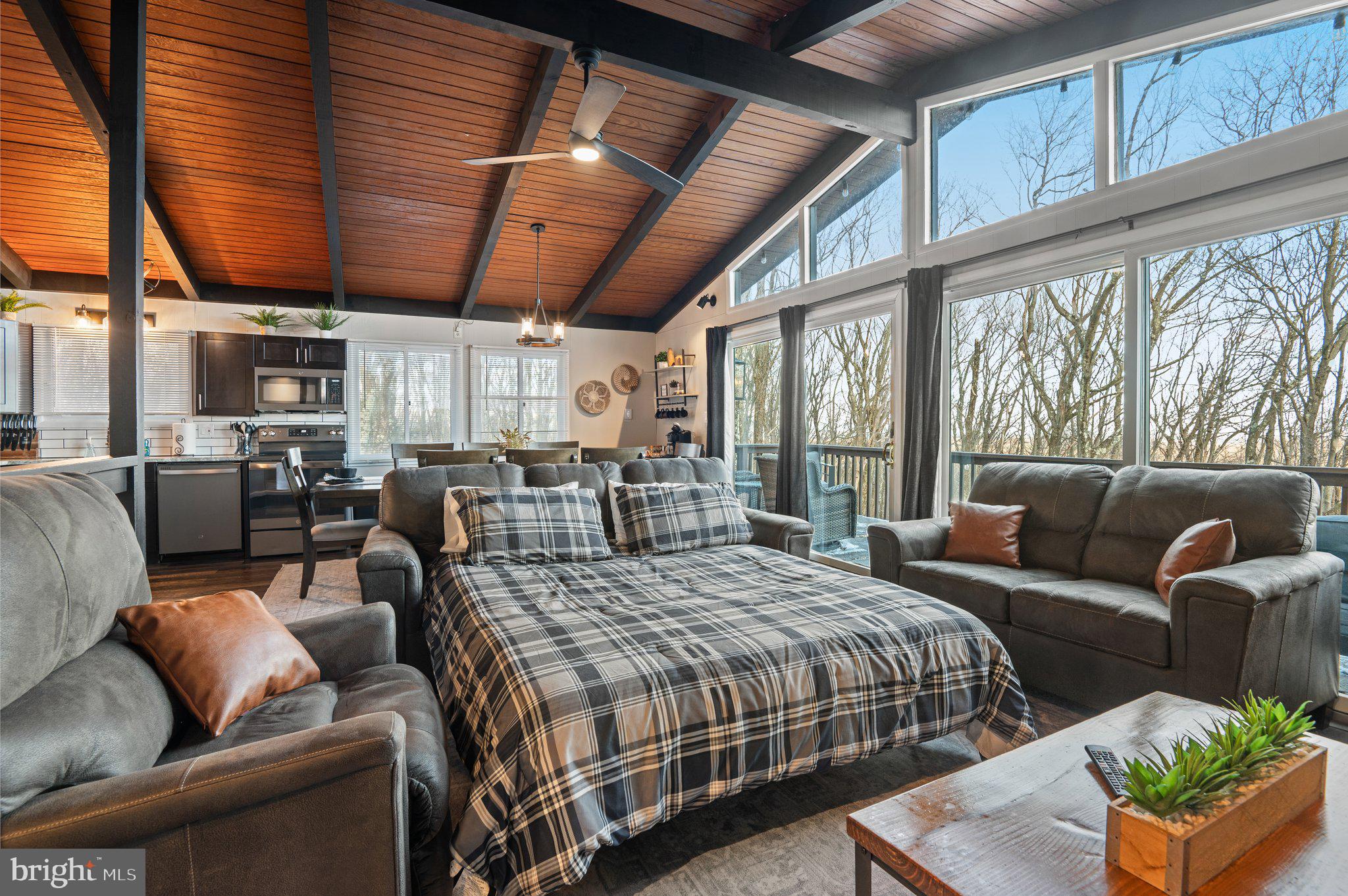 LAKE HARMONY ESTATES - Residential