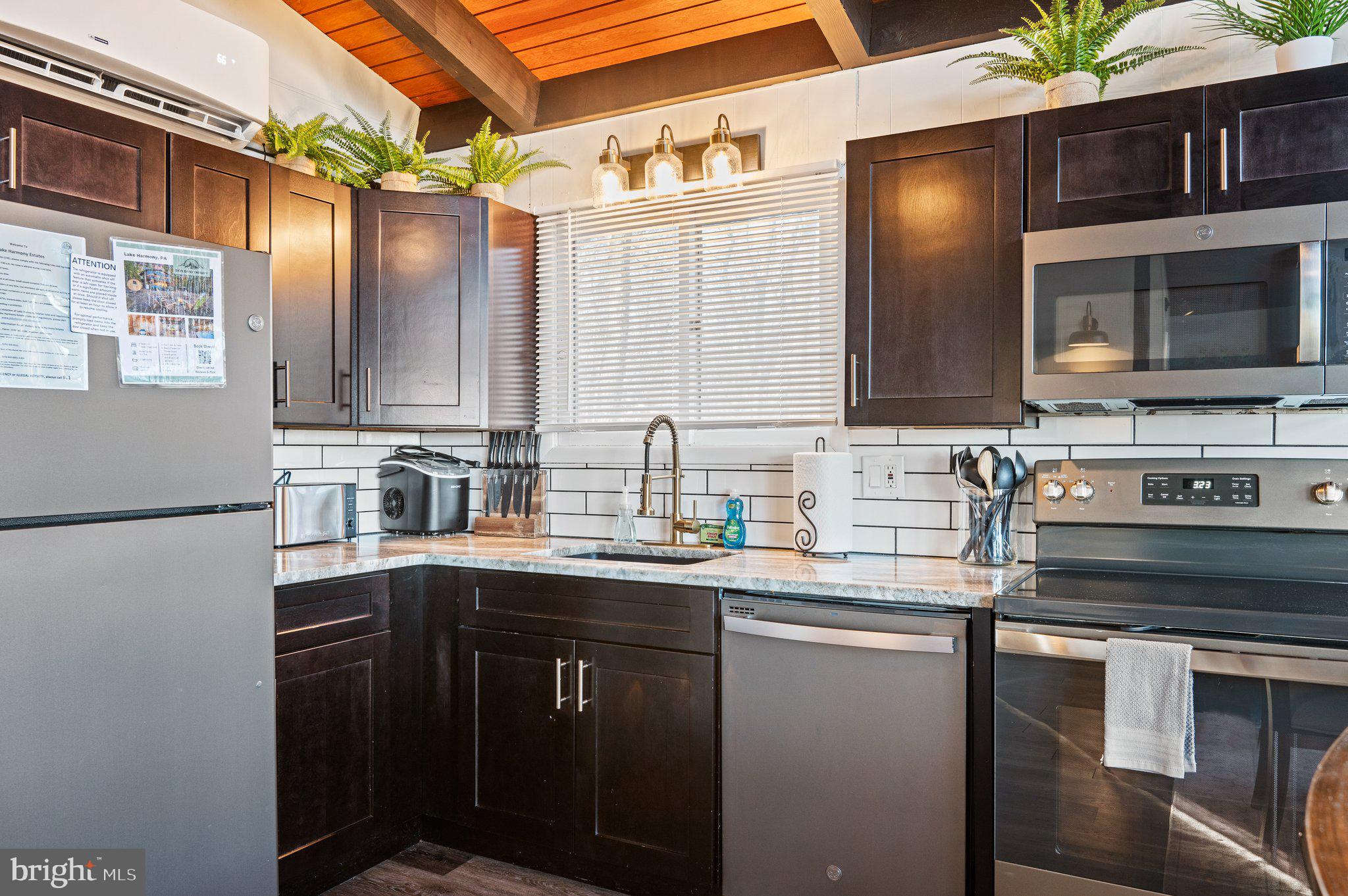 LAKE HARMONY ESTATES - Residential