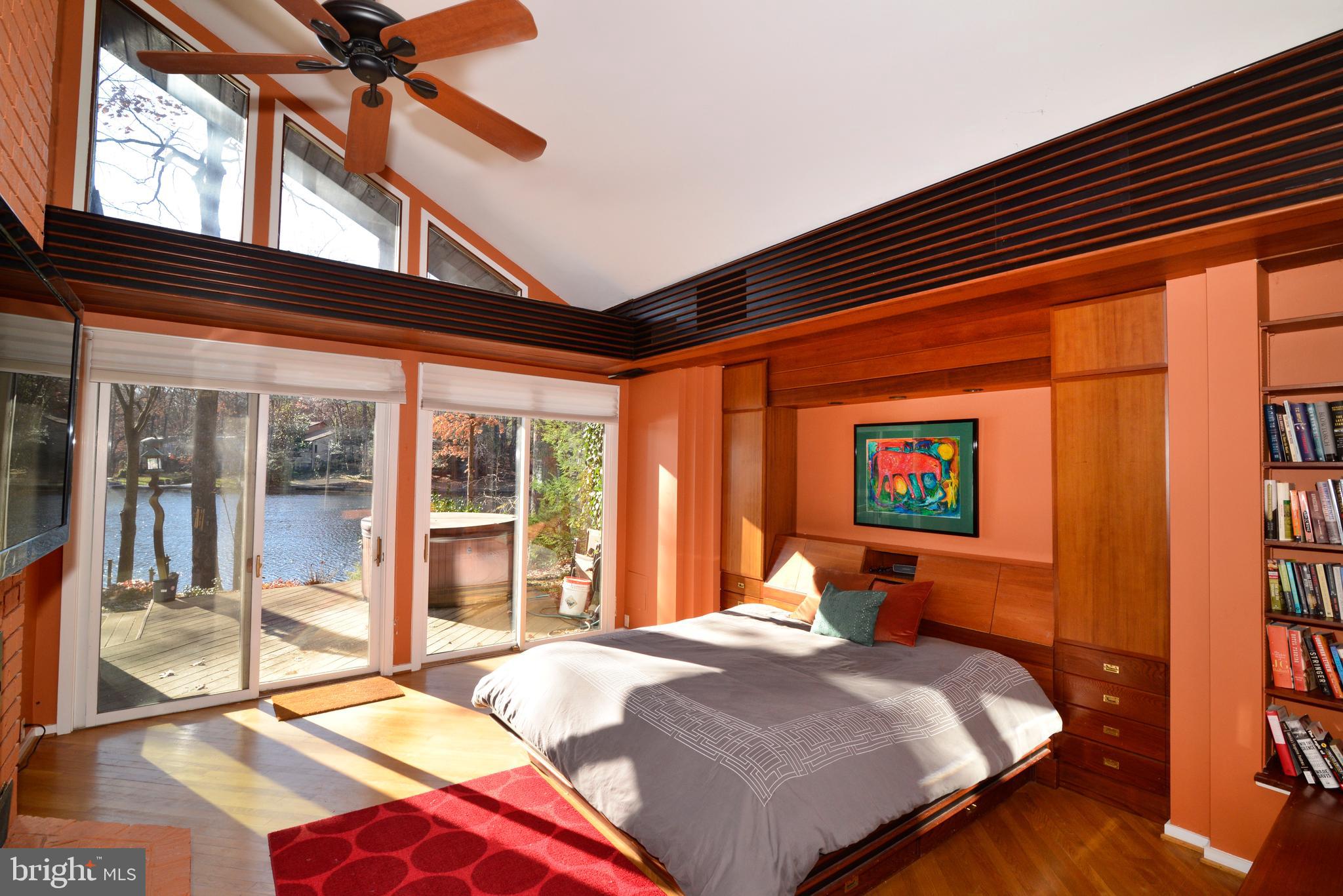 RESTON - Residential