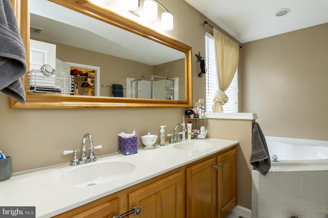 WINDING CREEK ESTATES - Residential