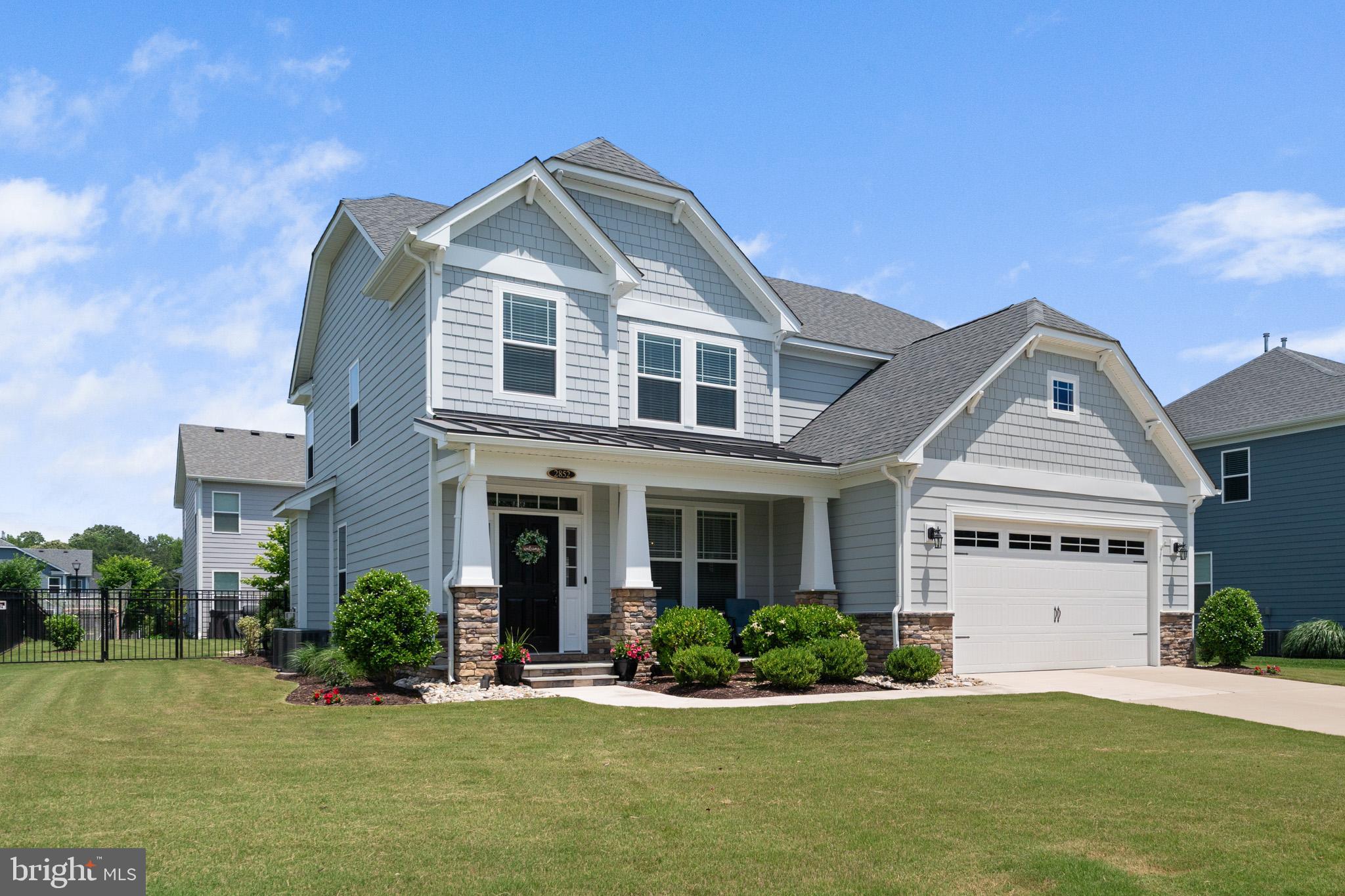 2852 KINGSFIELD DRIVE