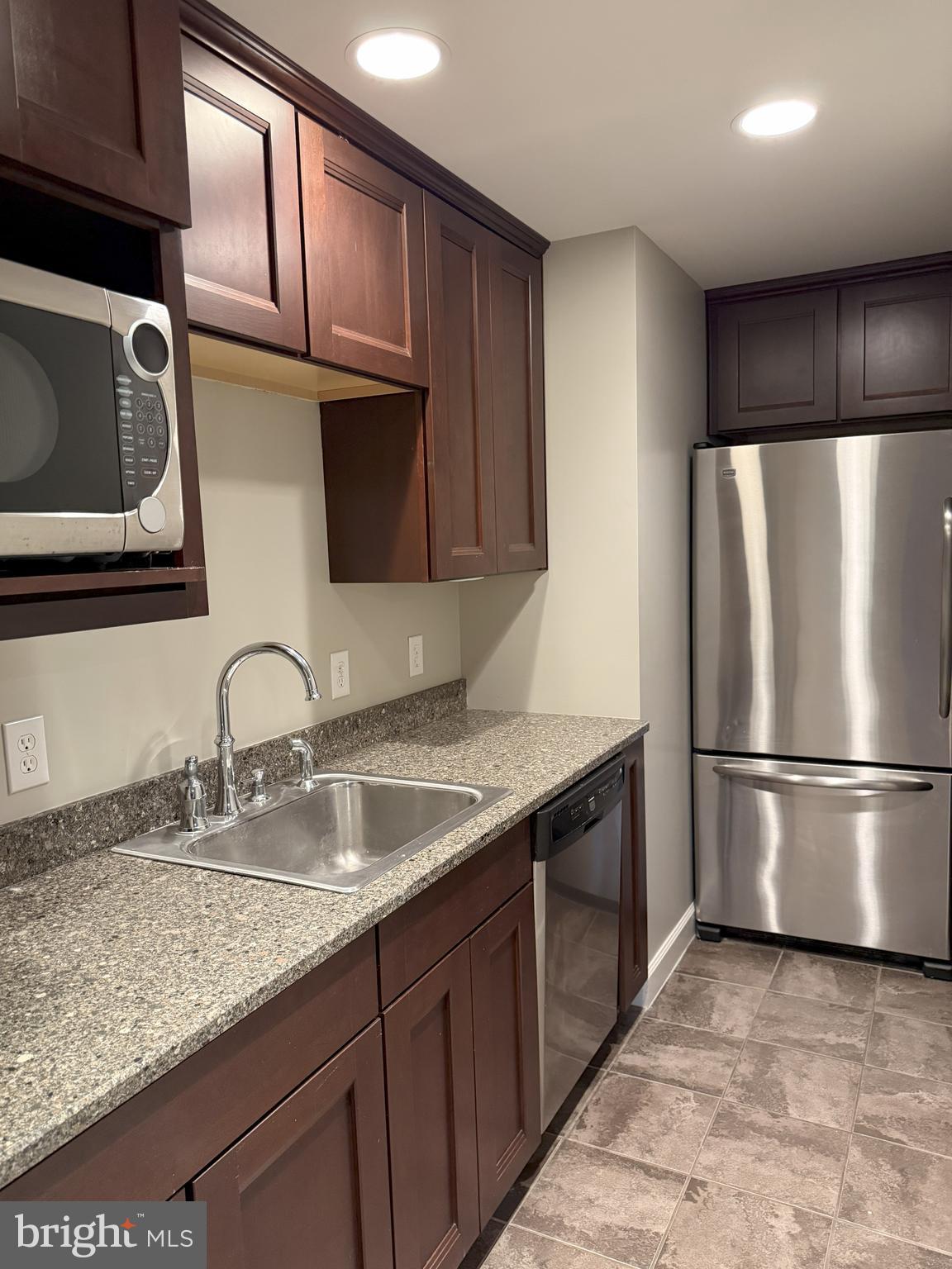 STONE EDEN FARM - Residential