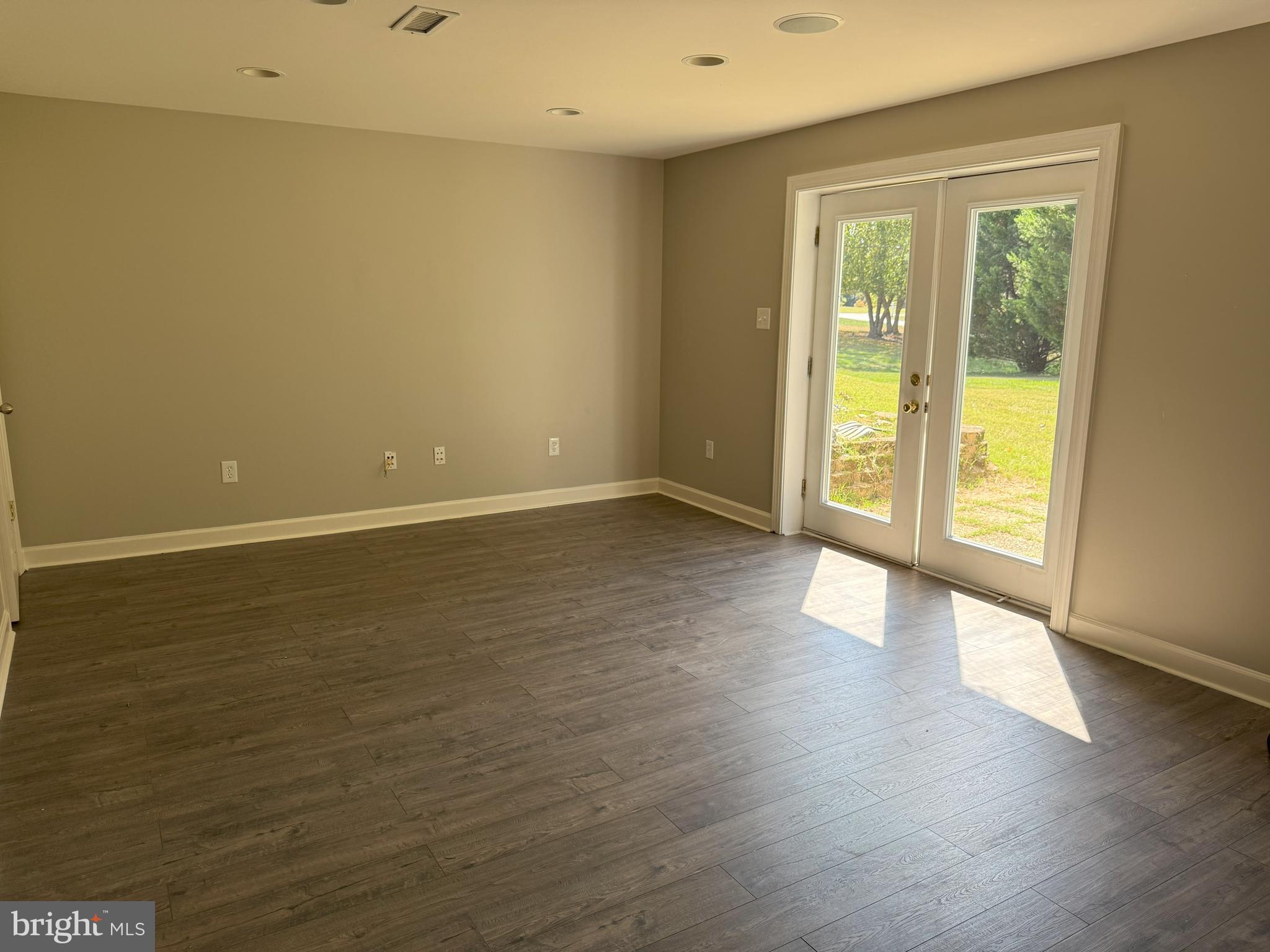 STONE EDEN FARM - Residential