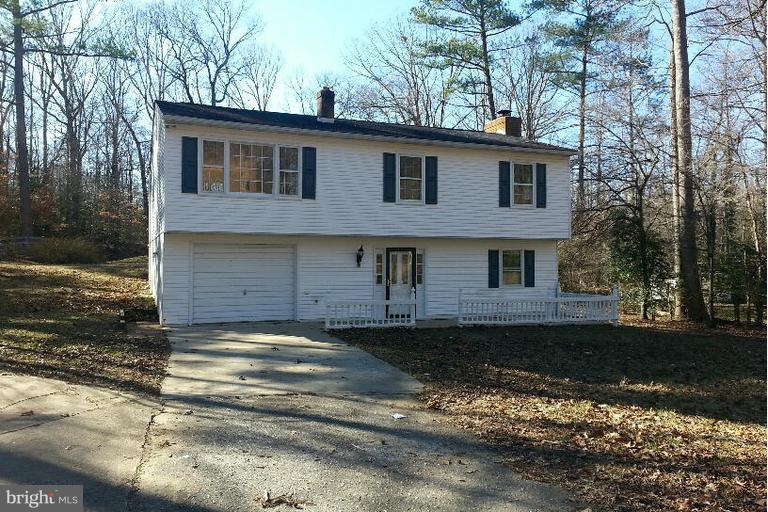 HOLLY GAF ACRES - Residential Lease