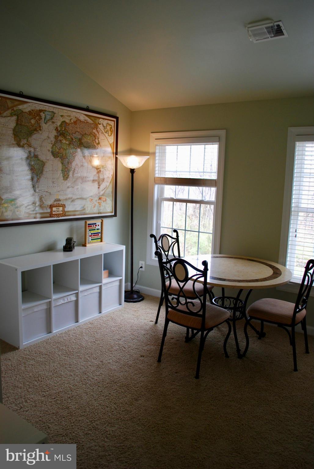 ELMWOOD - Residential Lease