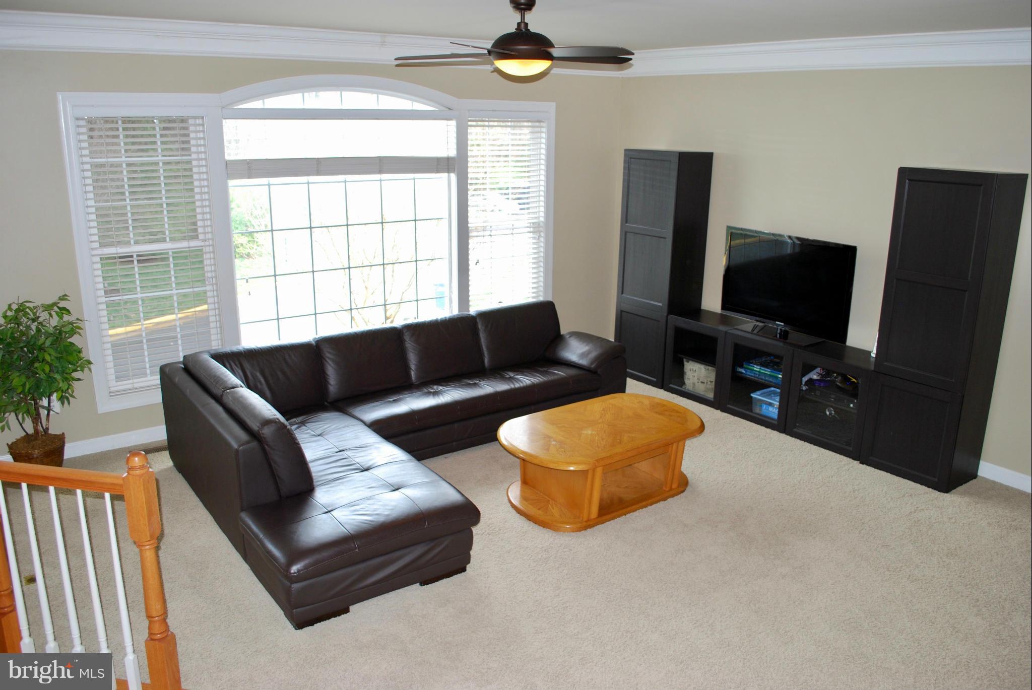 ELMWOOD - Residential Lease