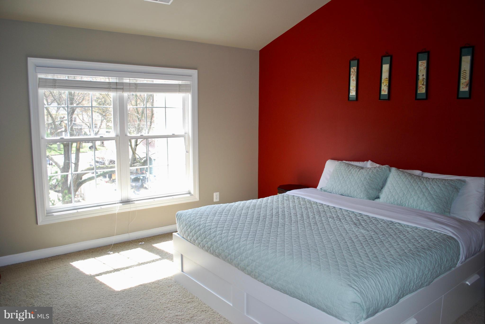 ELMWOOD - Residential Lease