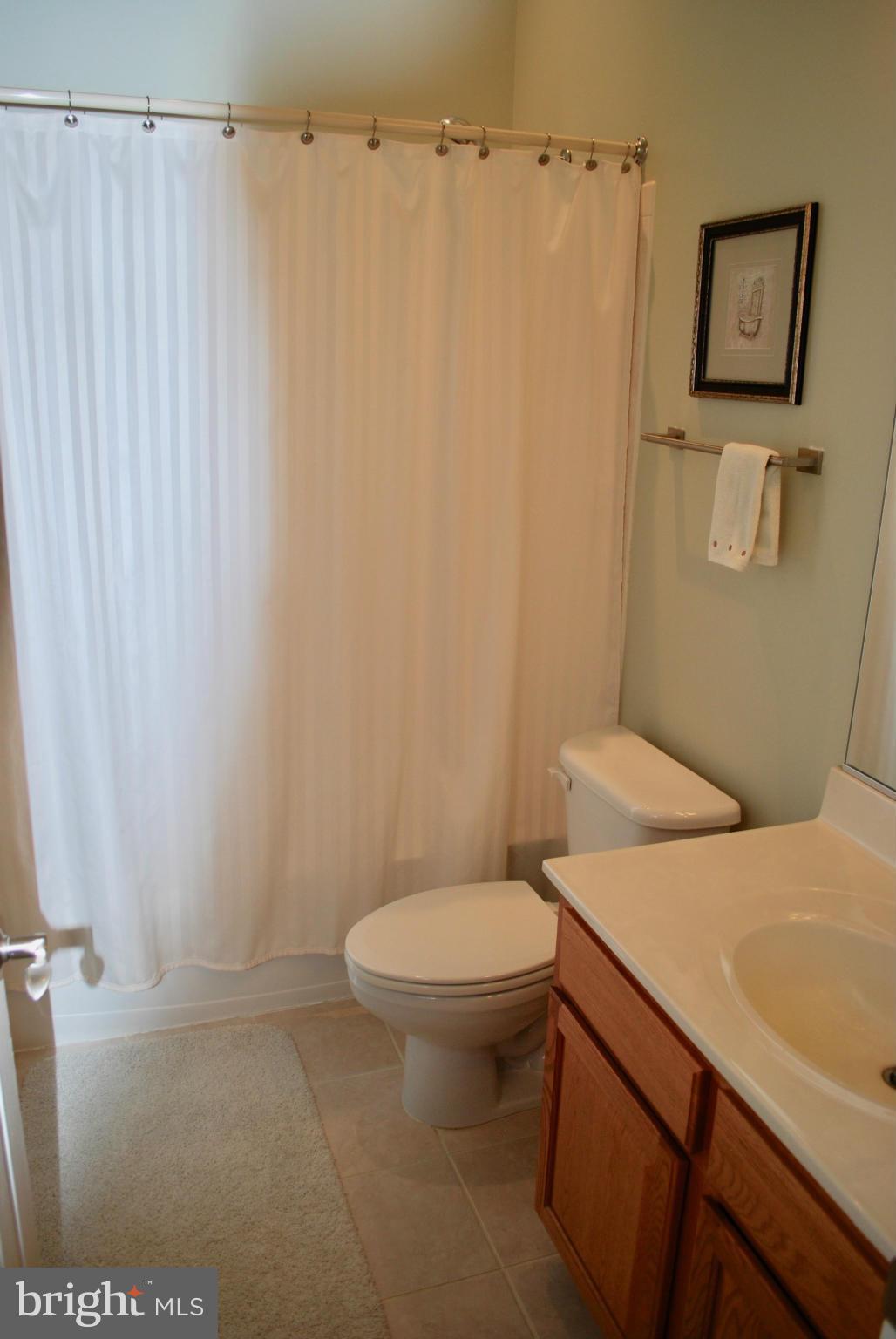 ELMWOOD - Residential Lease