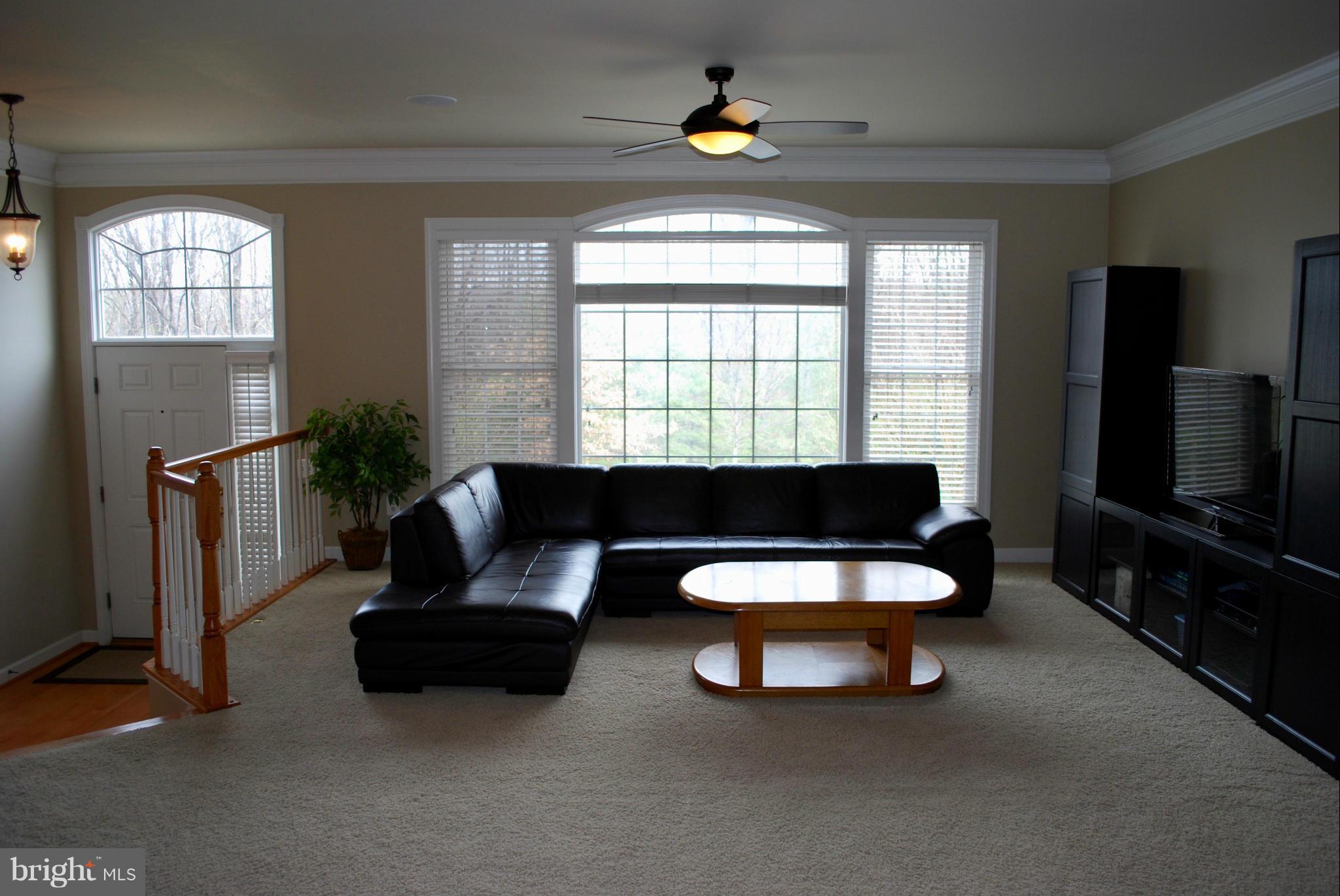 ELMWOOD - Residential Lease