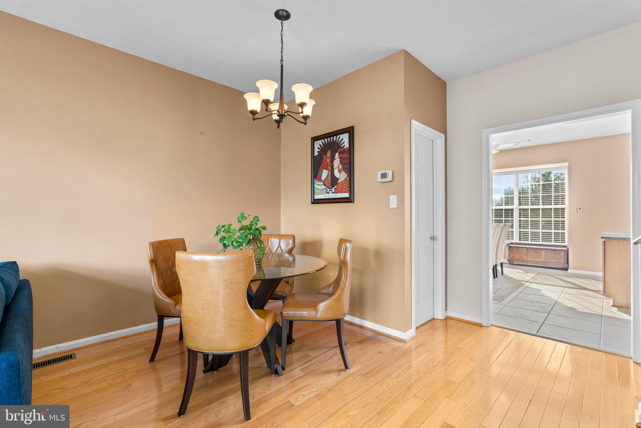 RIDGEFIELD - Residential