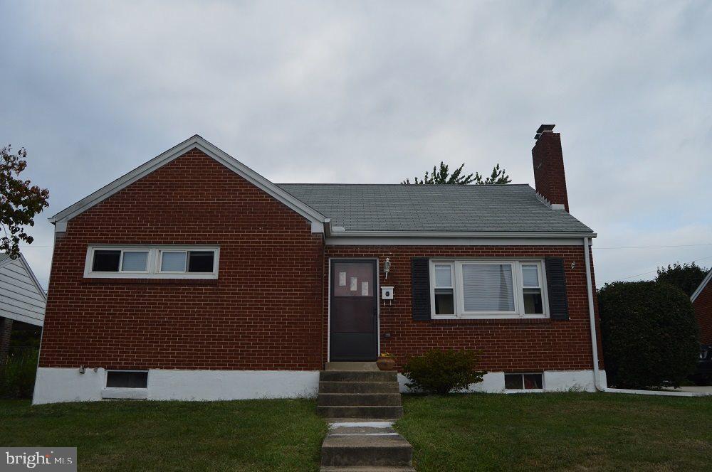 Adorable 3 Bd 1 Bath Cape Cod features Living Rm w/FP, Kitchen w/appliances, dining area, Mstr Bd & 2nd Bd on the 1st floor. Large 3rd Bedrm on the 2nd floor. Gas heat, shed, newer windows, Hardwood floors, nice yard. Great location near schools, shopping and main highways. Come see this beauty today!