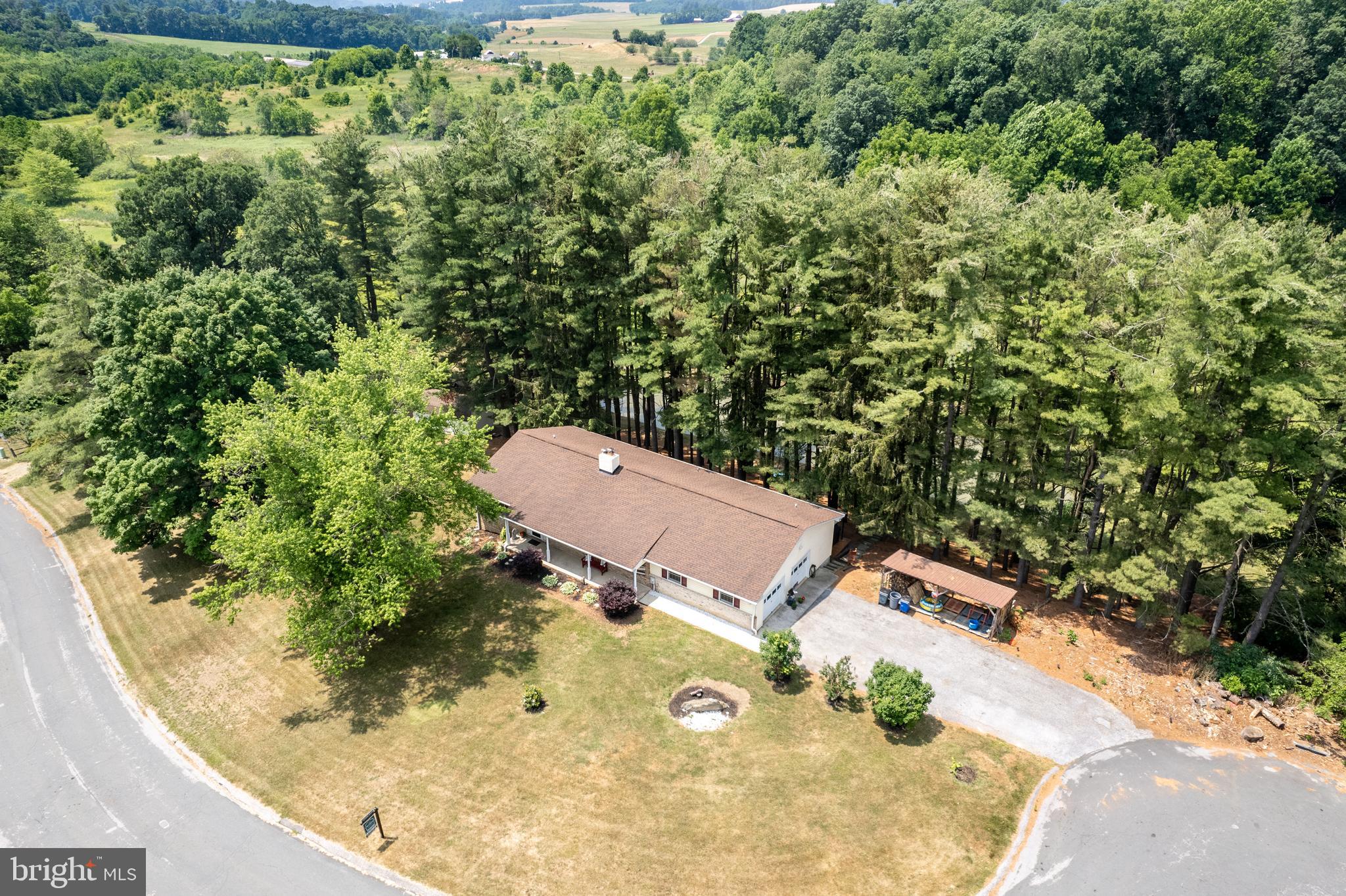 HUNT RIDGE - Residential