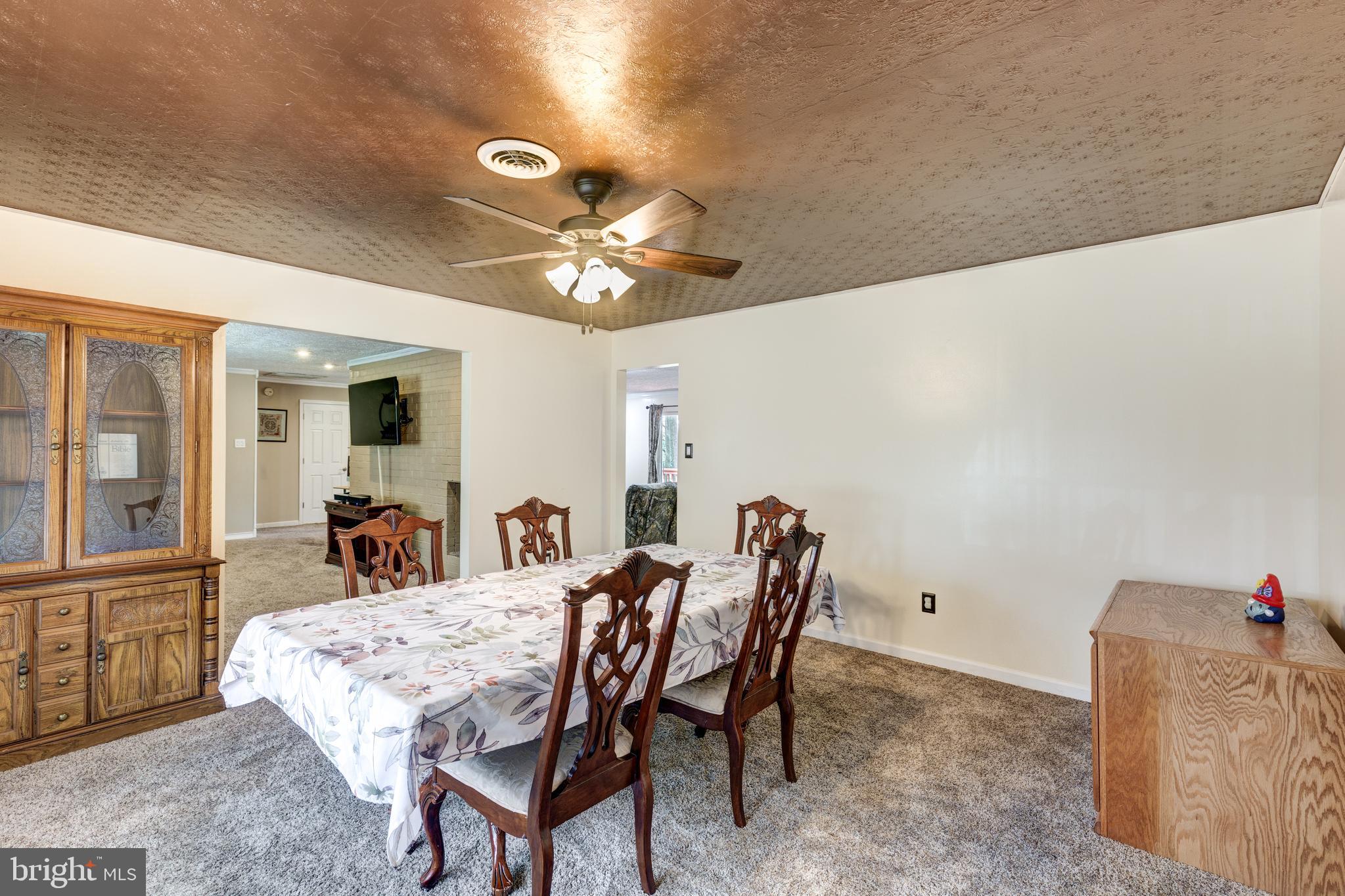 HUNT RIDGE - Residential