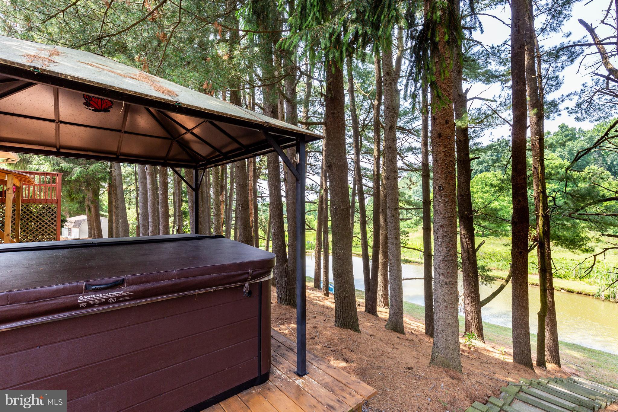 HUNT RIDGE - Residential